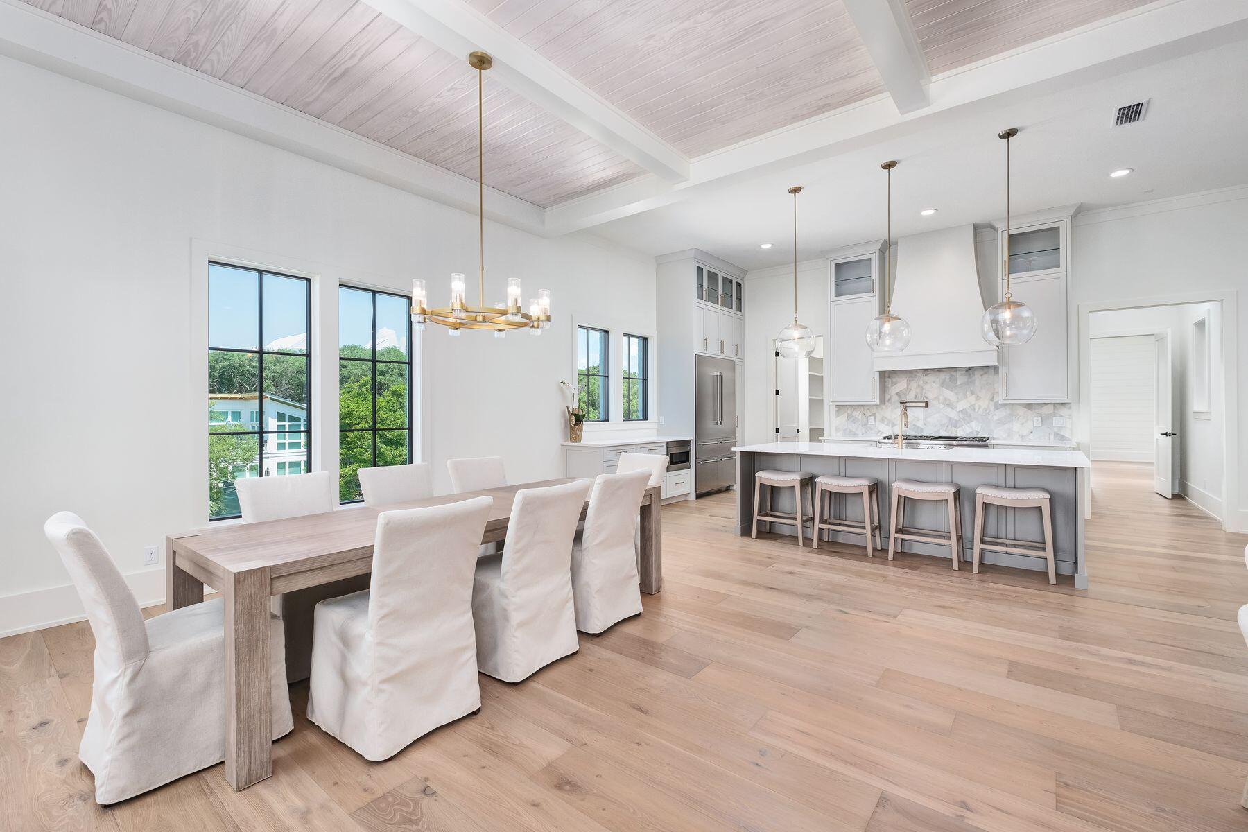 3015 E County Road 30A