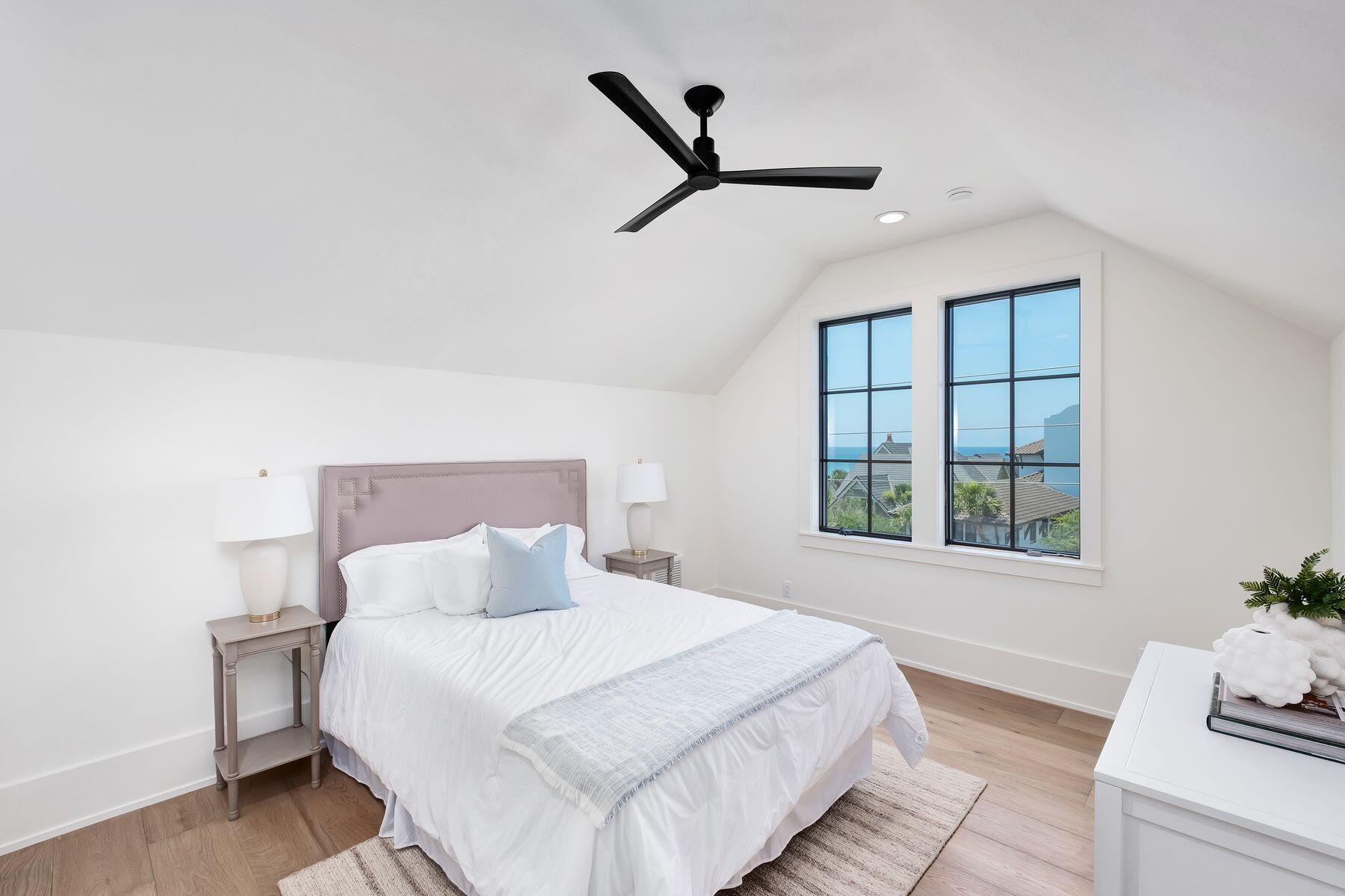 3015 E County Road 30A