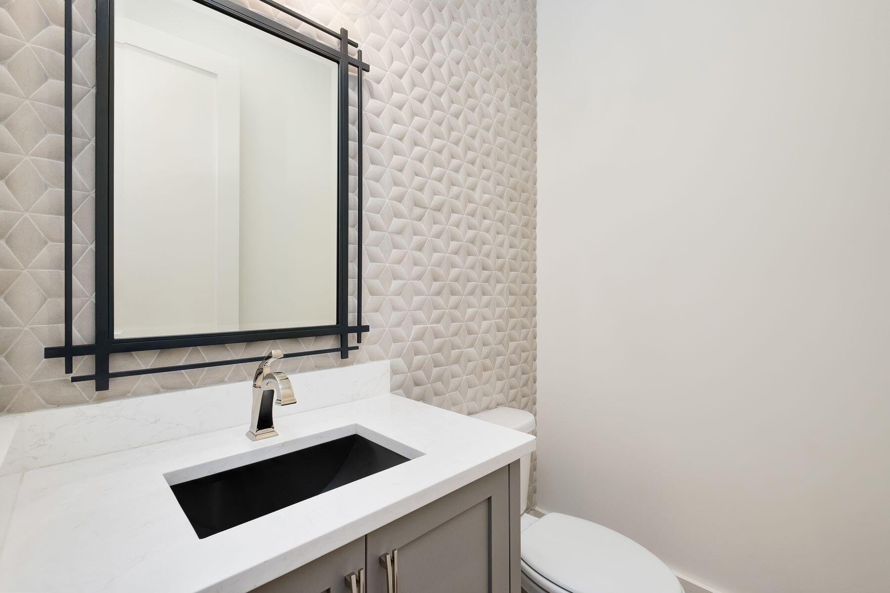 3015 E County Road 30A