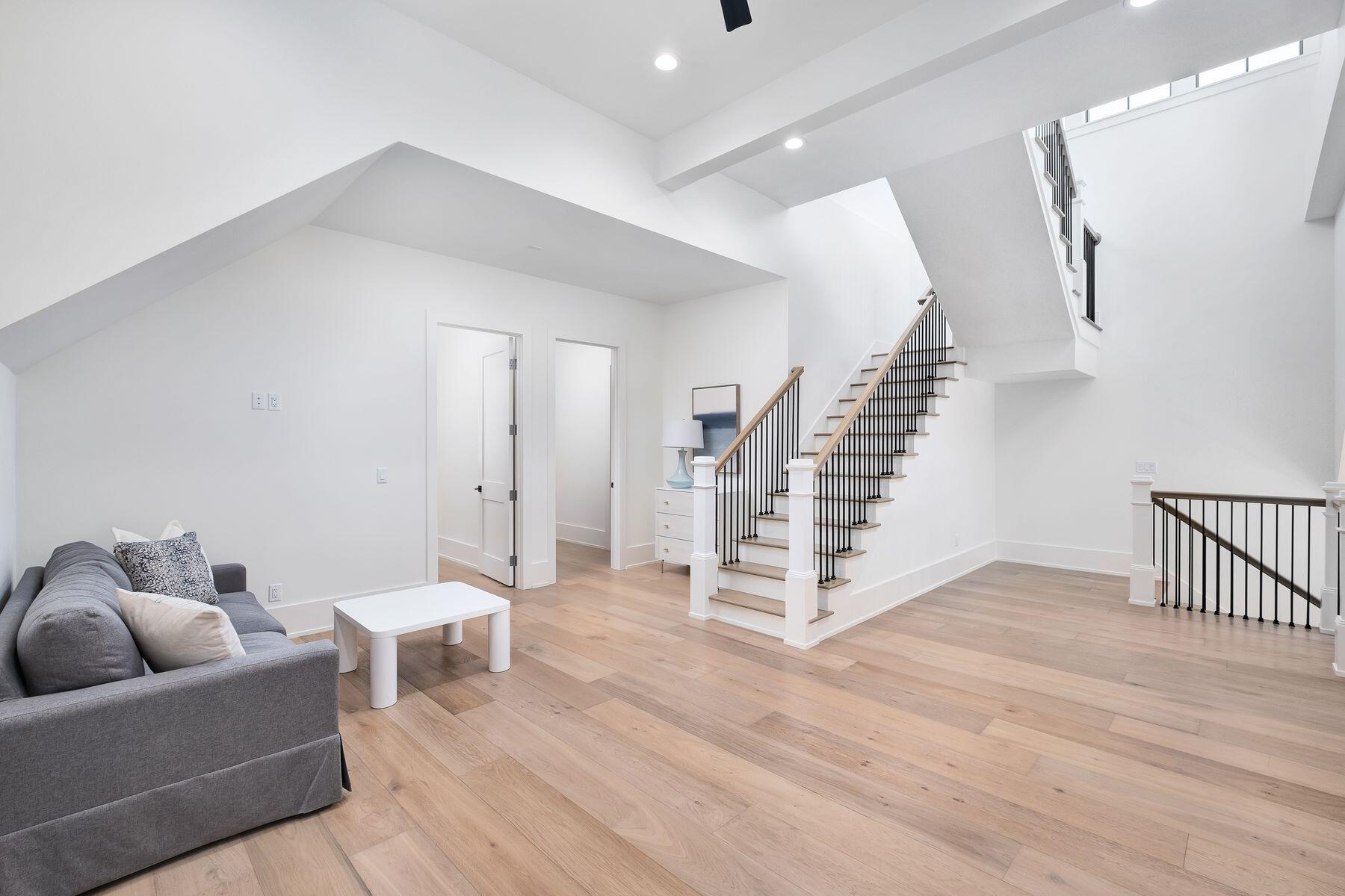 3015 E County Road 30A