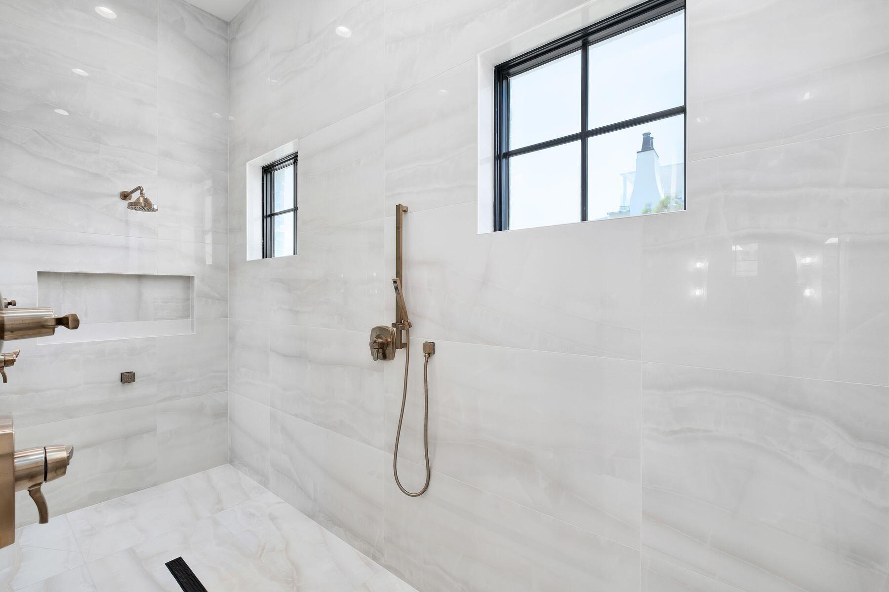 3015 E County Road 30A