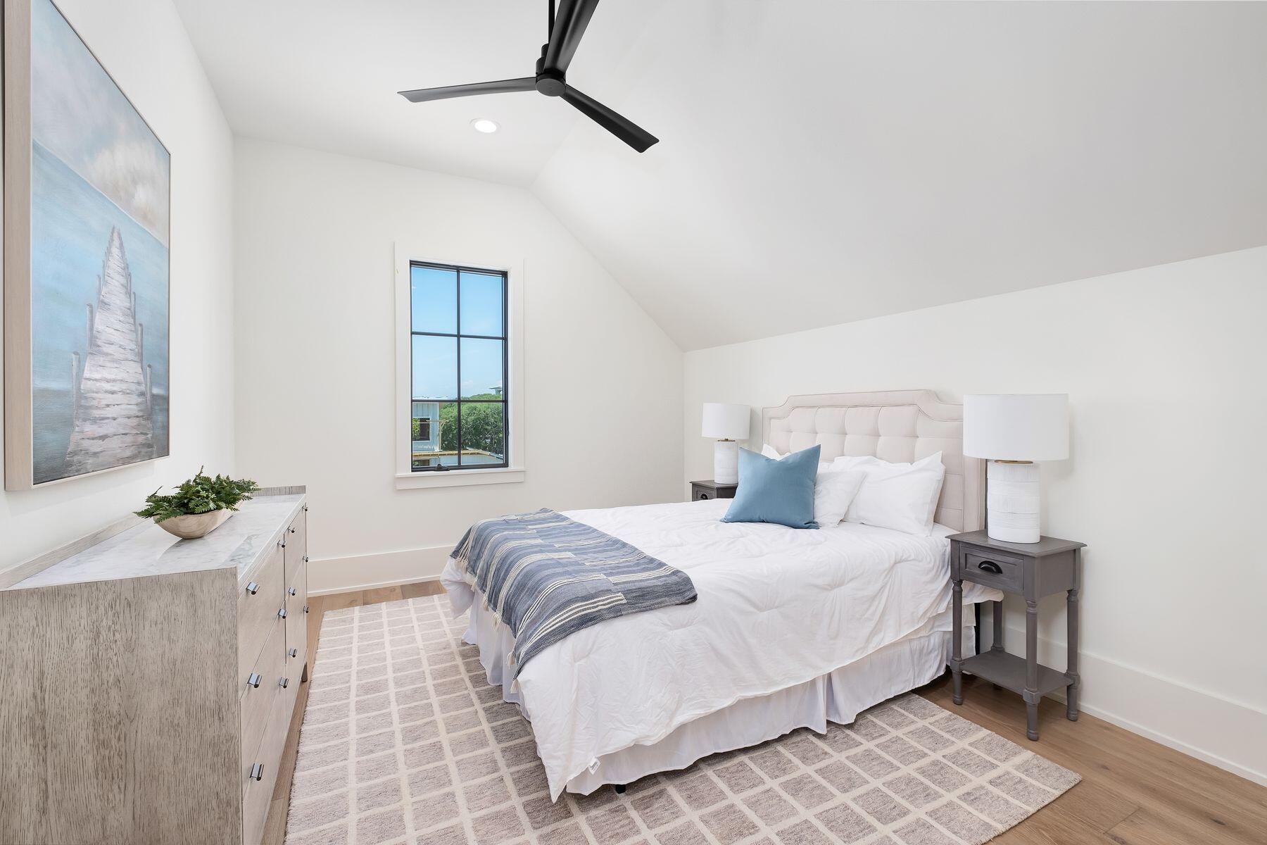 3015 E County Road 30A