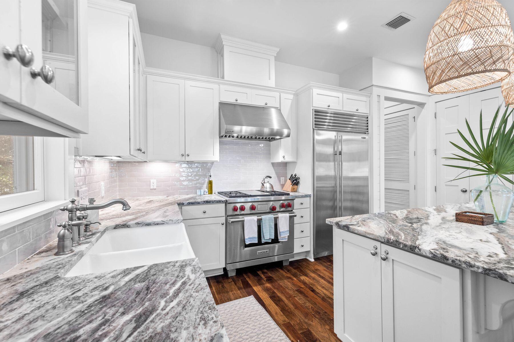 40 Tall Timber Court