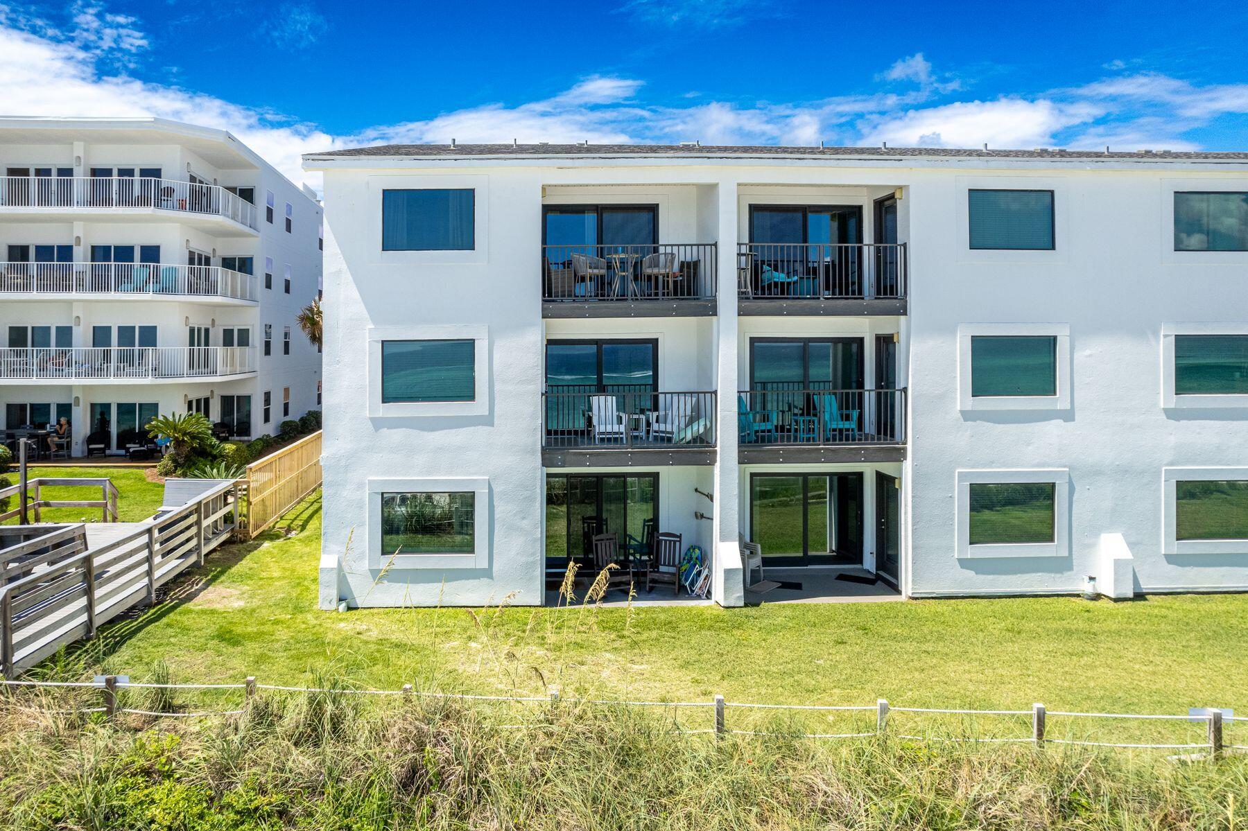 3692 E County Highway 30A, Unit 4