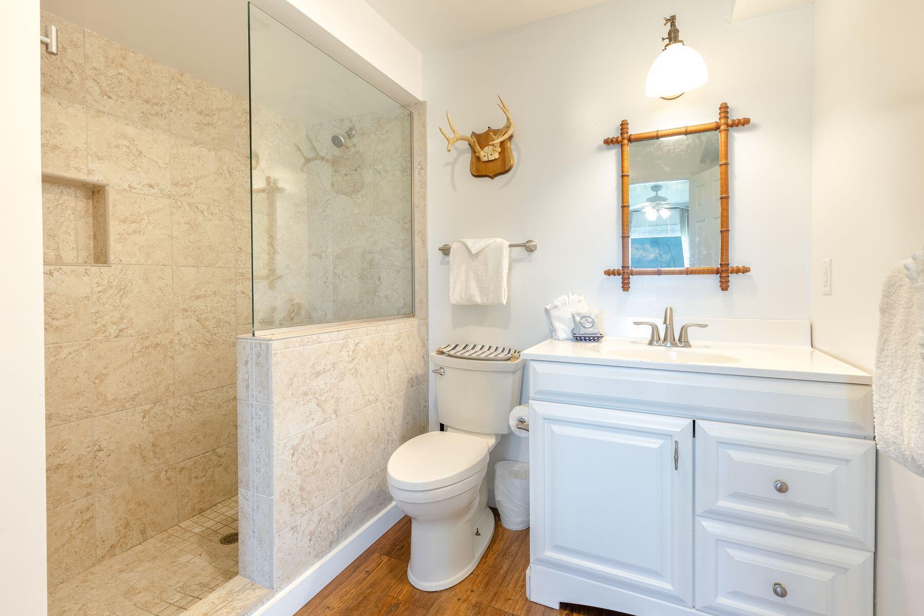 3692 E County Highway 30A, Unit 4