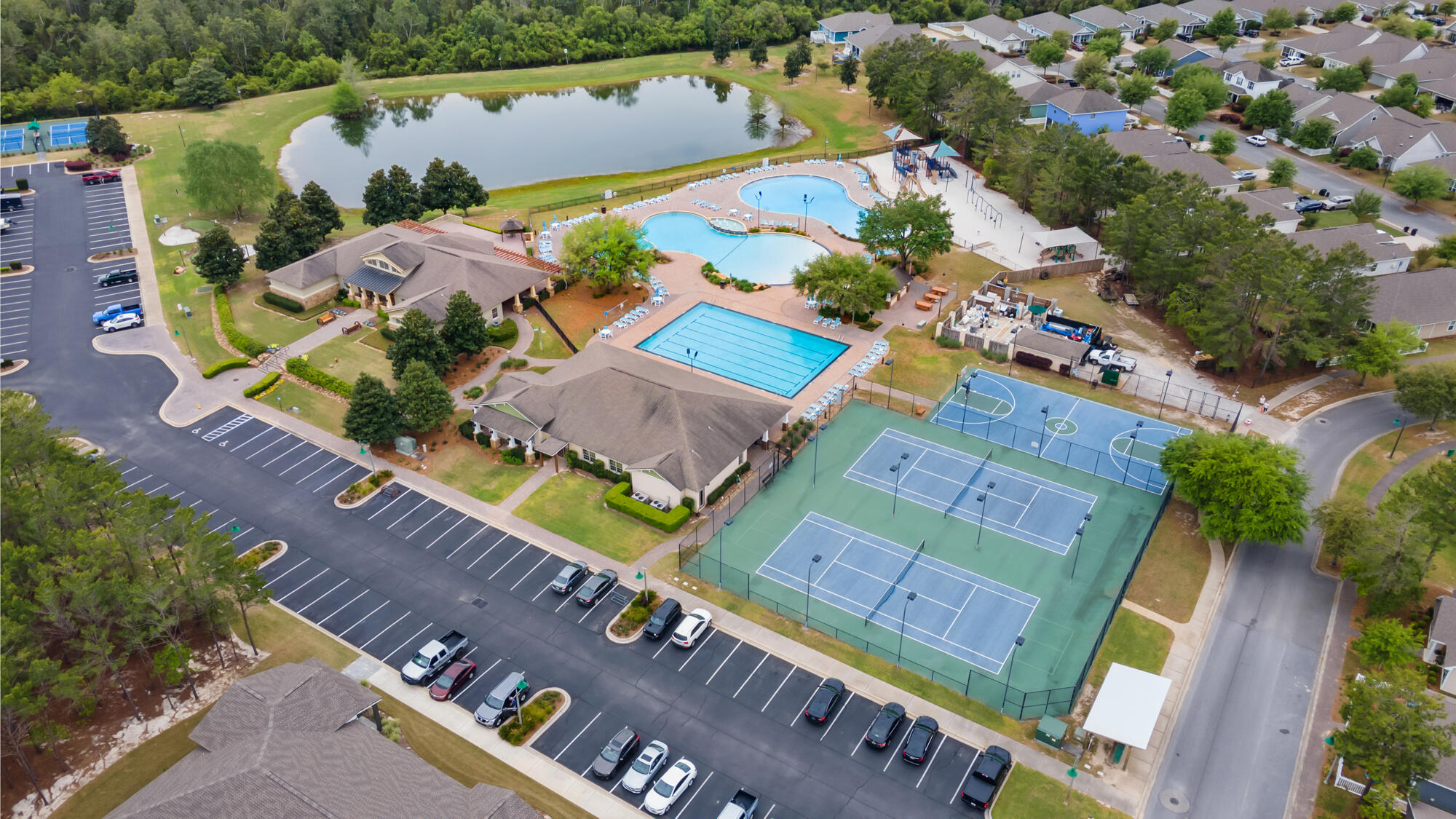 323 Lightning Bug Lane