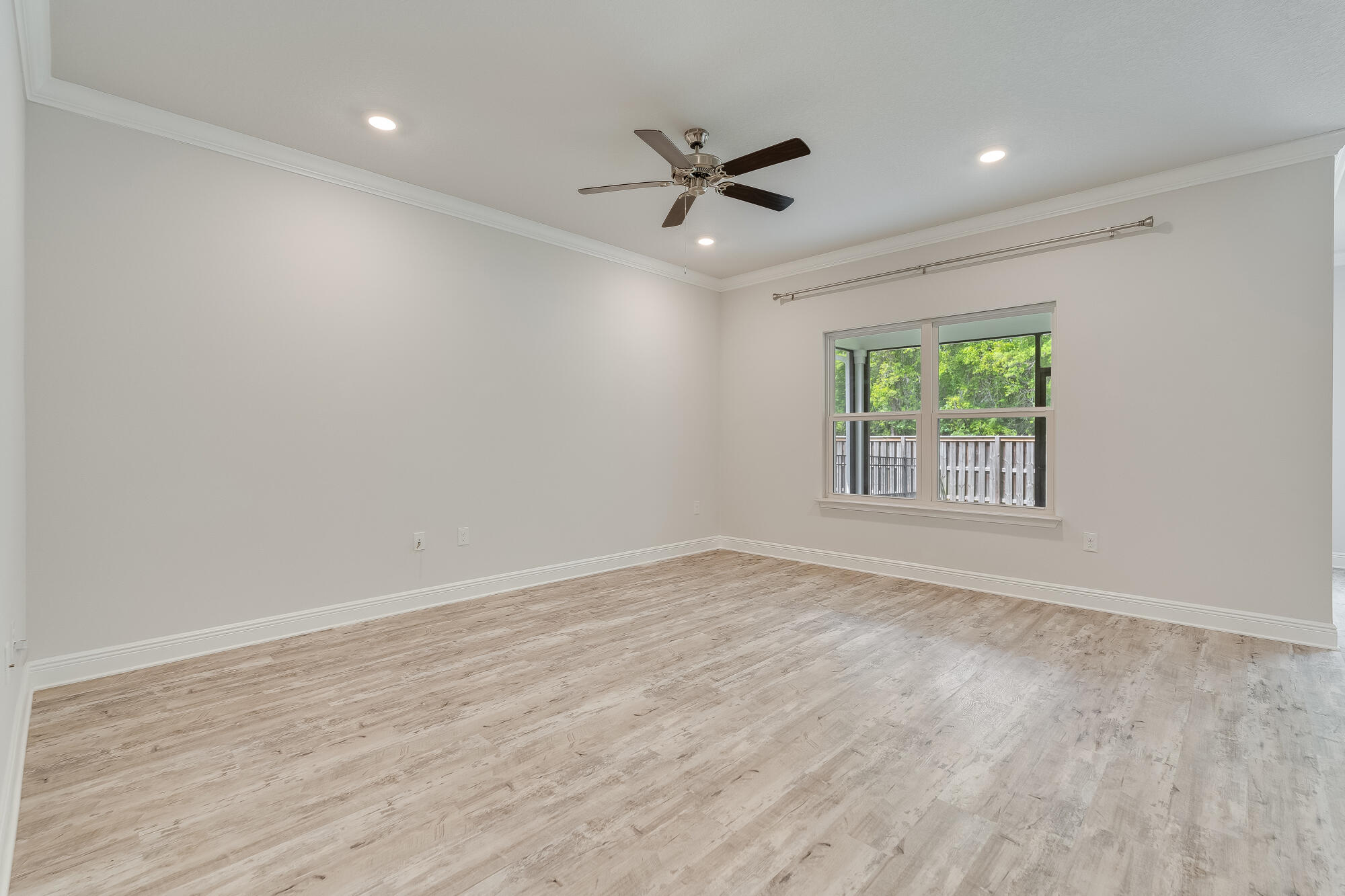 323 Lightning Bug Lane