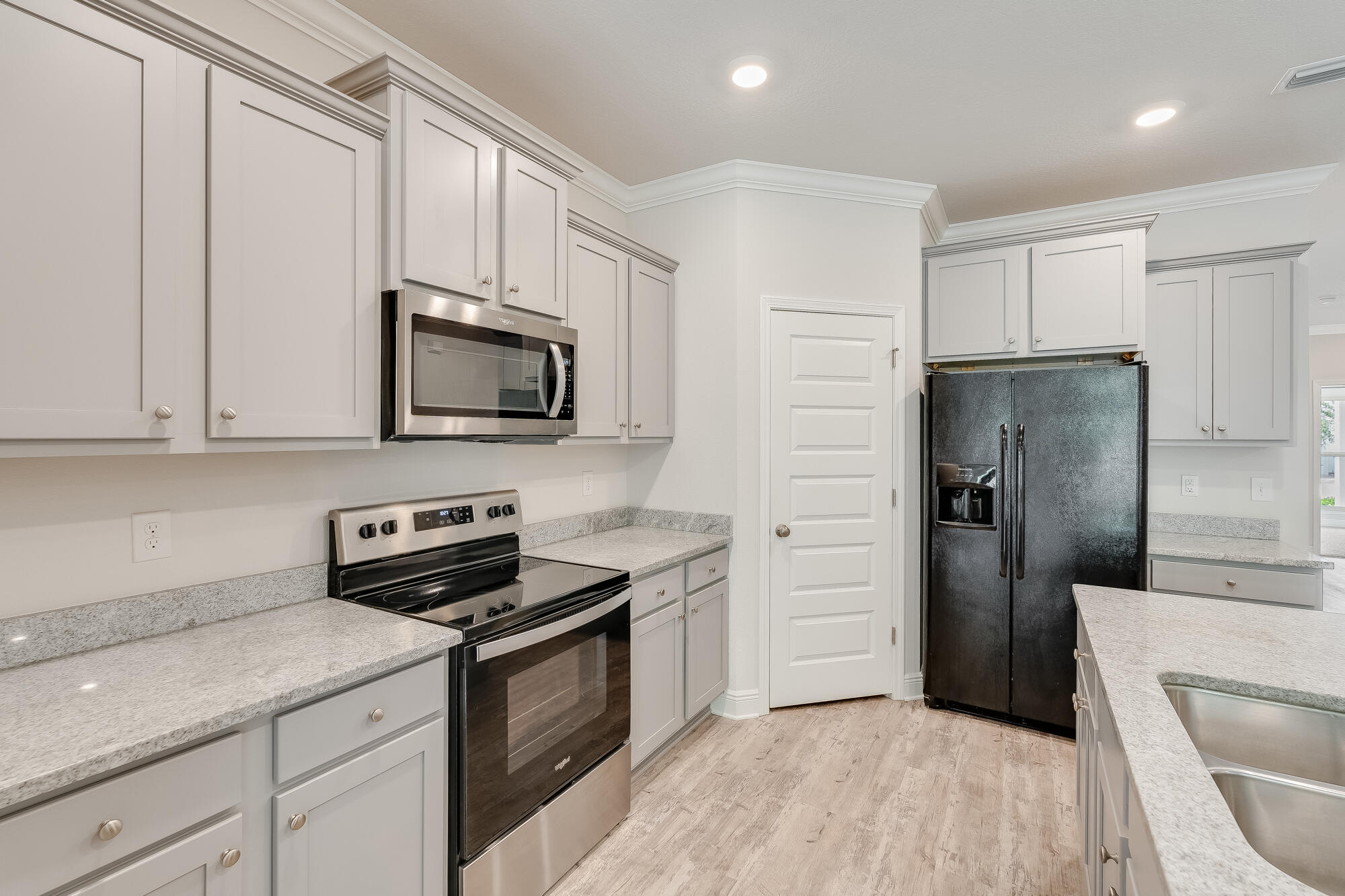 323 Lightning Bug Lane