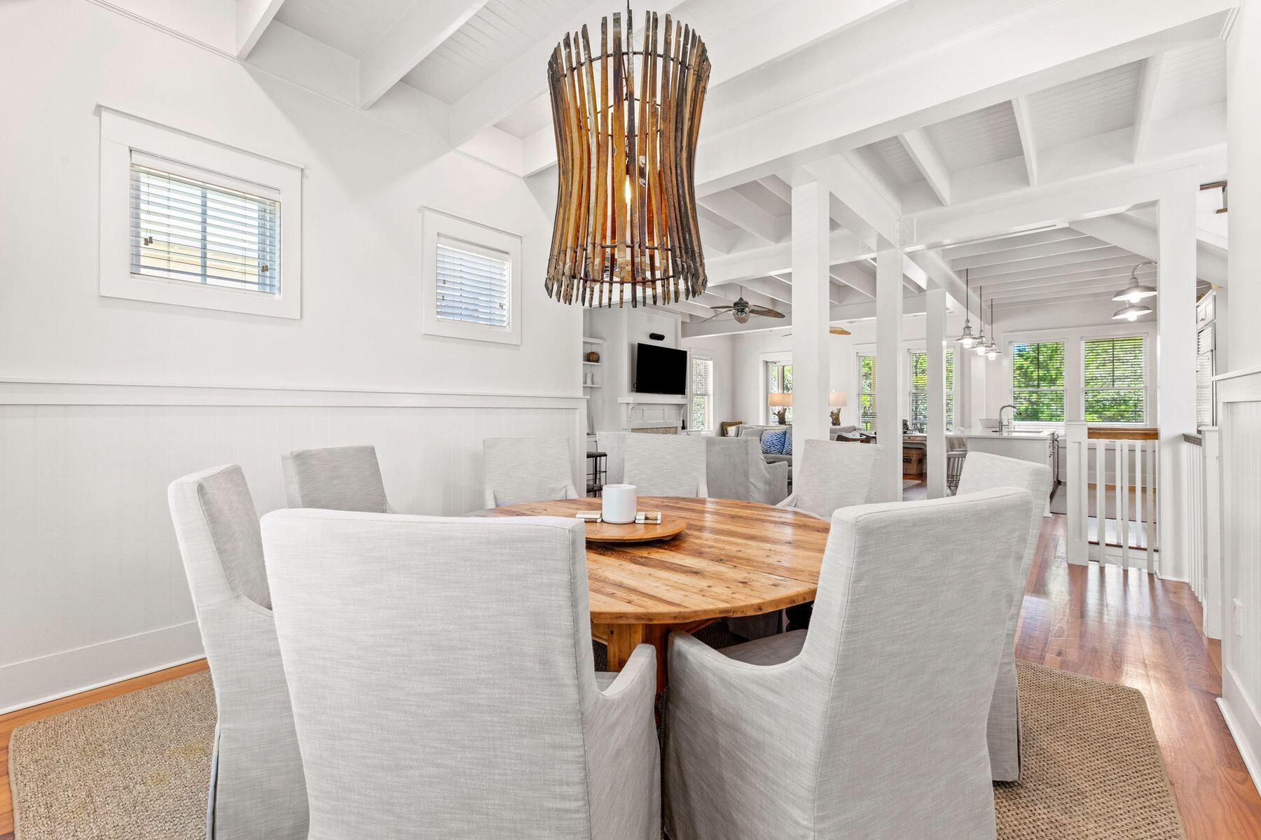 90 Silver Laurel Way