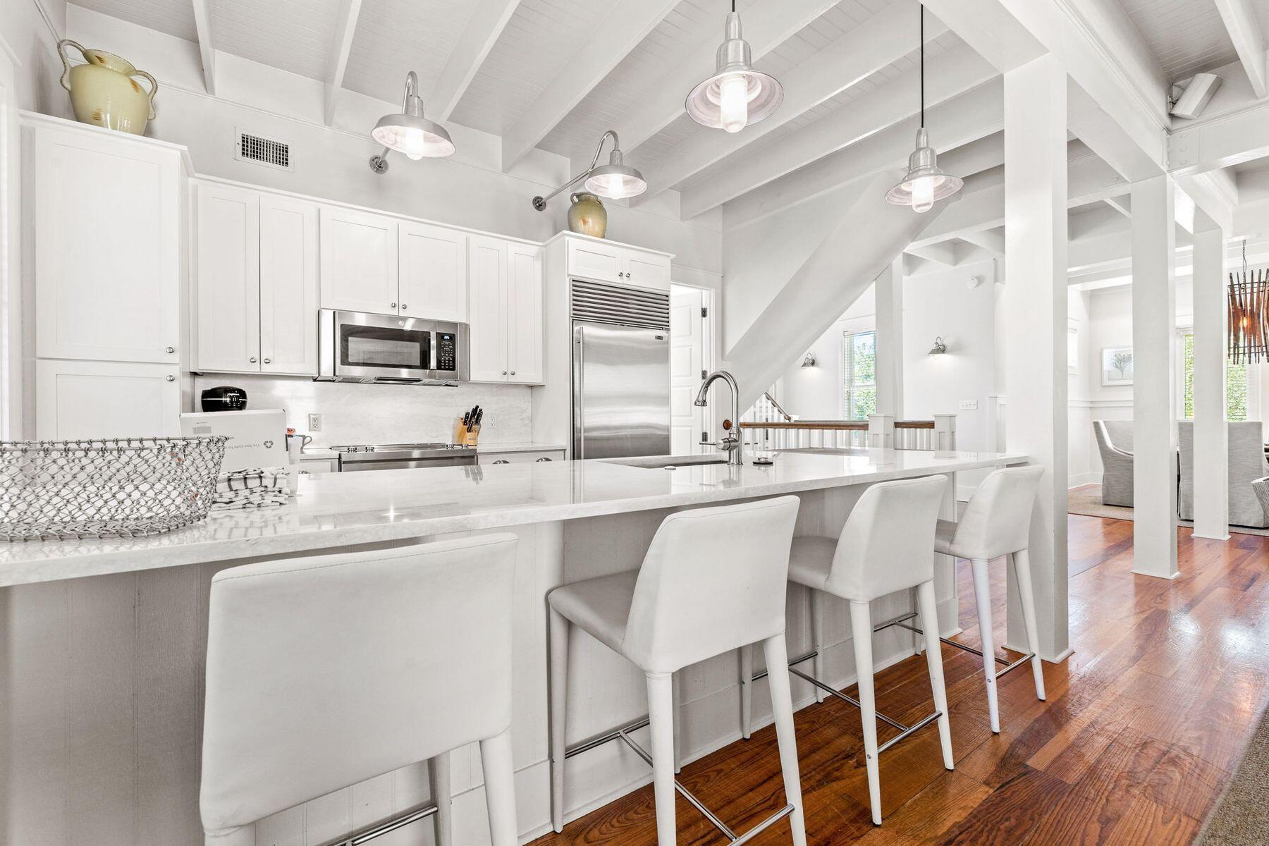 90 Silver Laurel Way