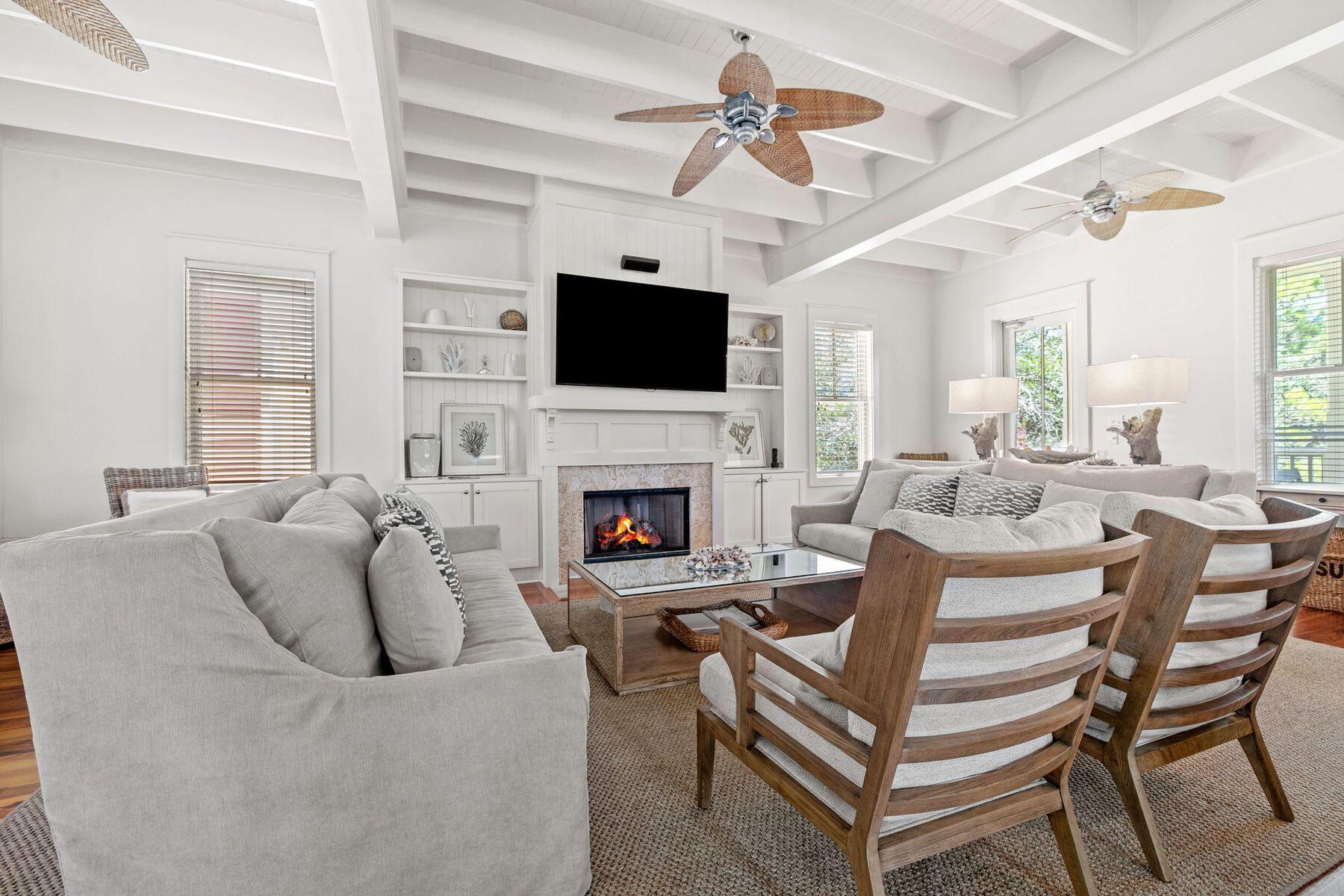 90 Silver Laurel Way