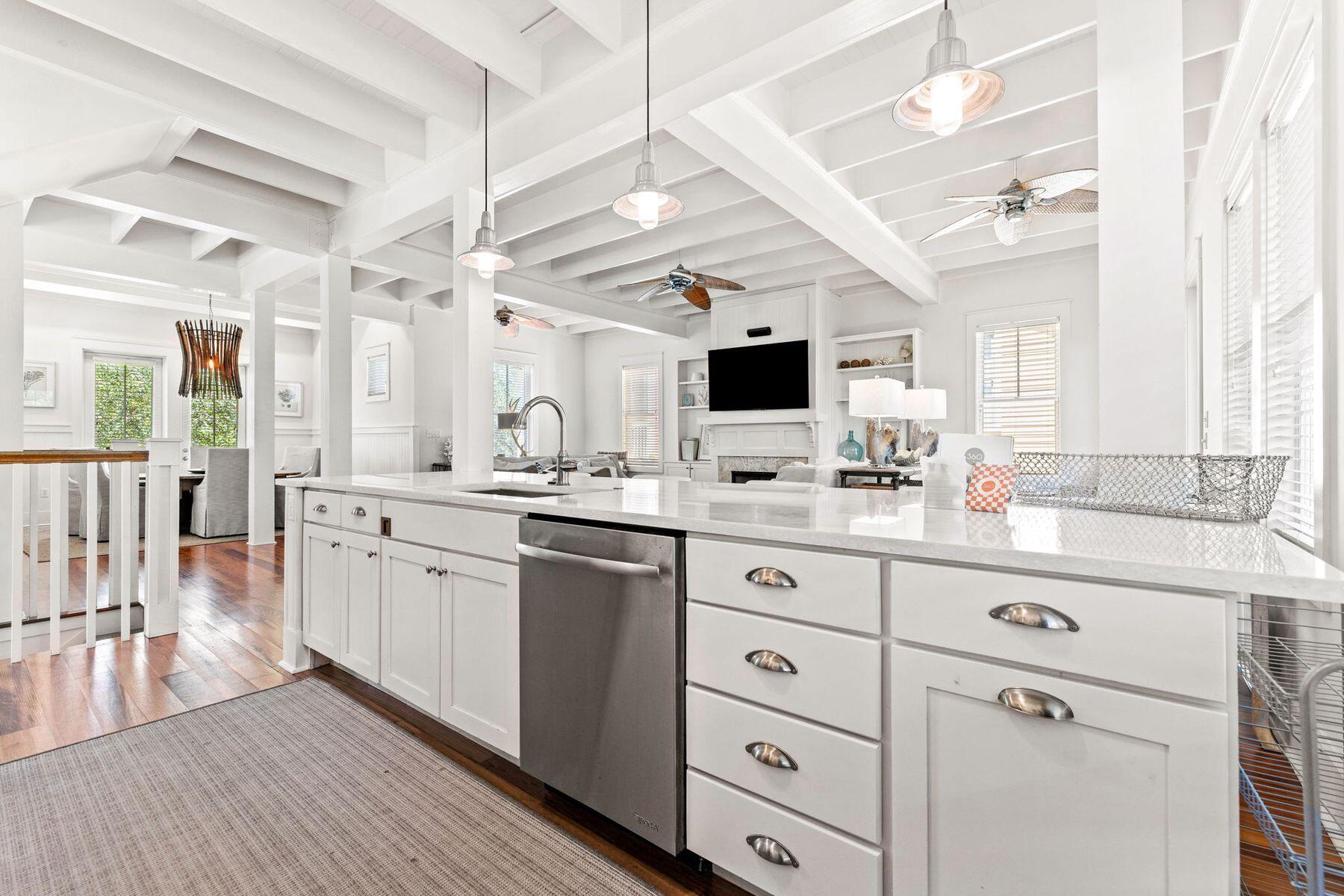 90 Silver Laurel Way