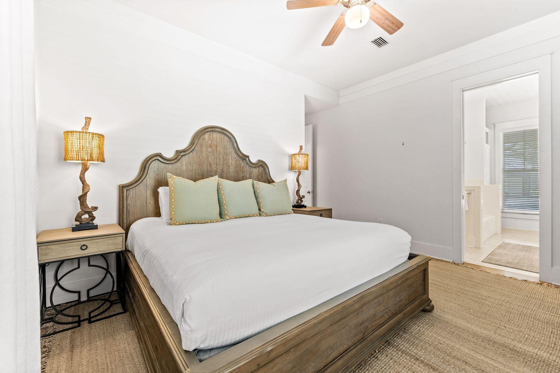 90 Silver Laurel Way