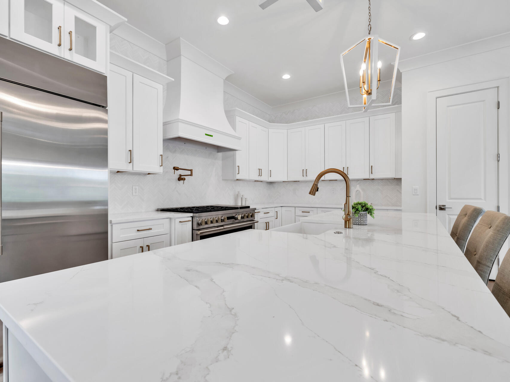 1803 Baytowne N Avenue