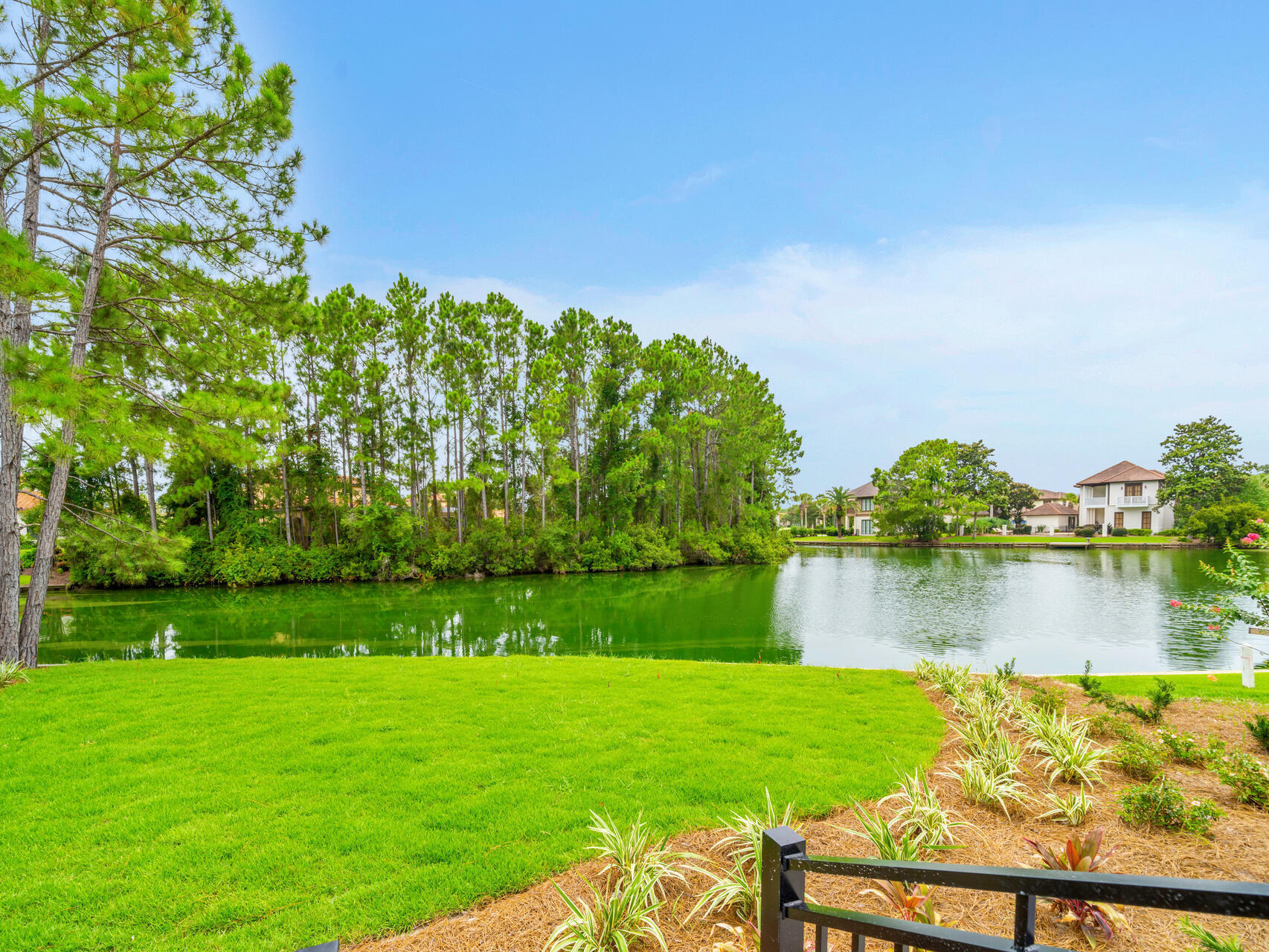 1803 Baytowne N Avenue