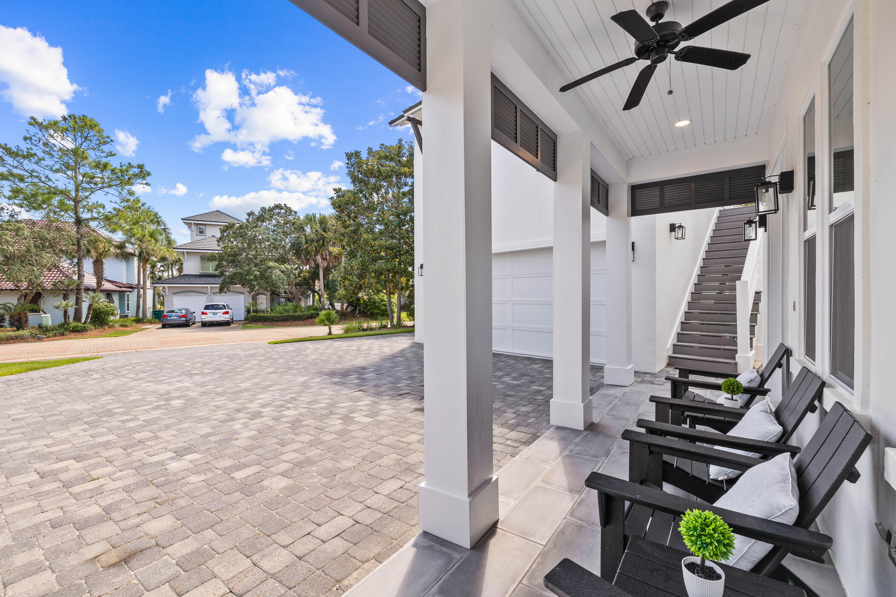 4635 Sunset Pointe