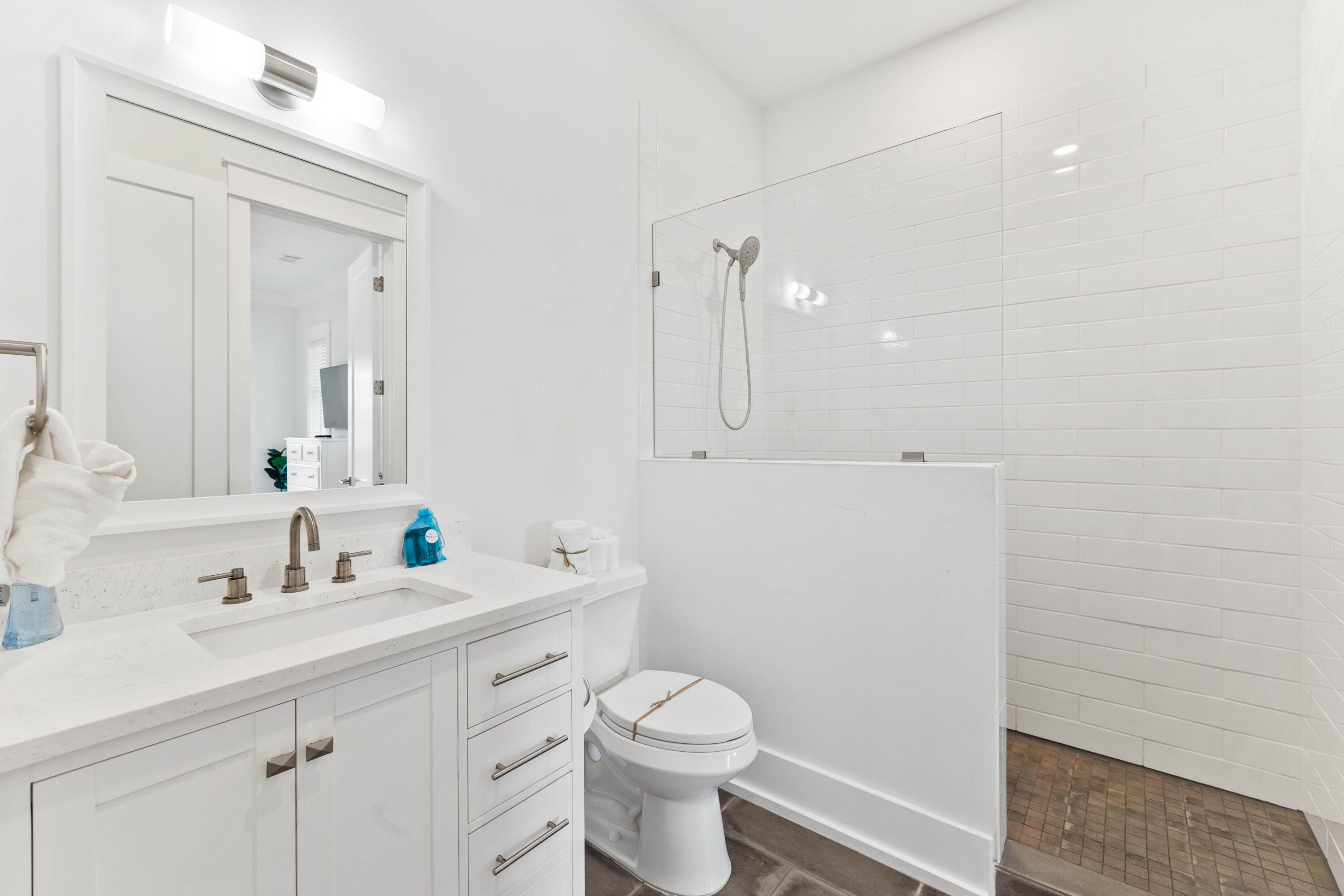 4635 Sunset Pointe