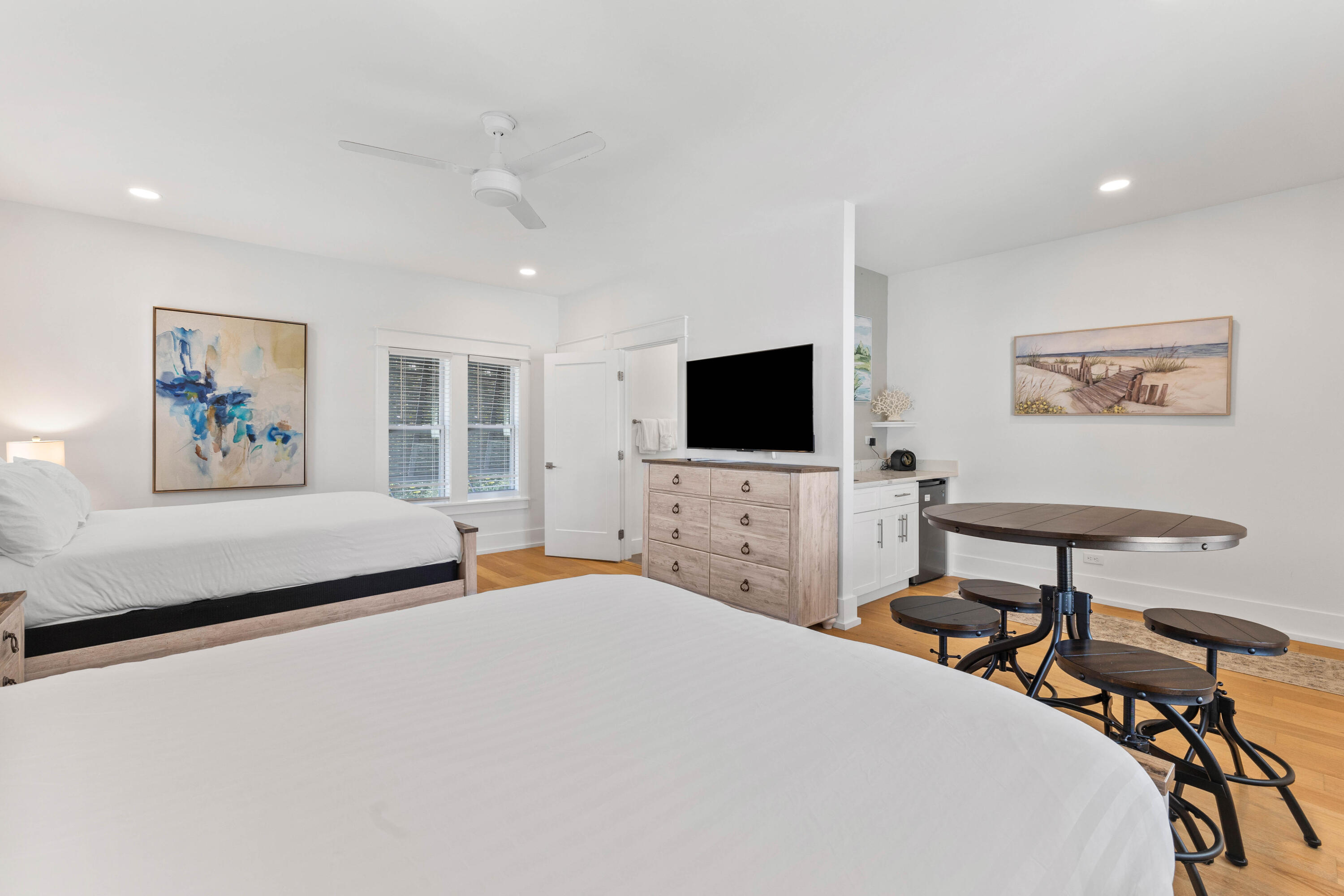 4635 Sunset Pointe