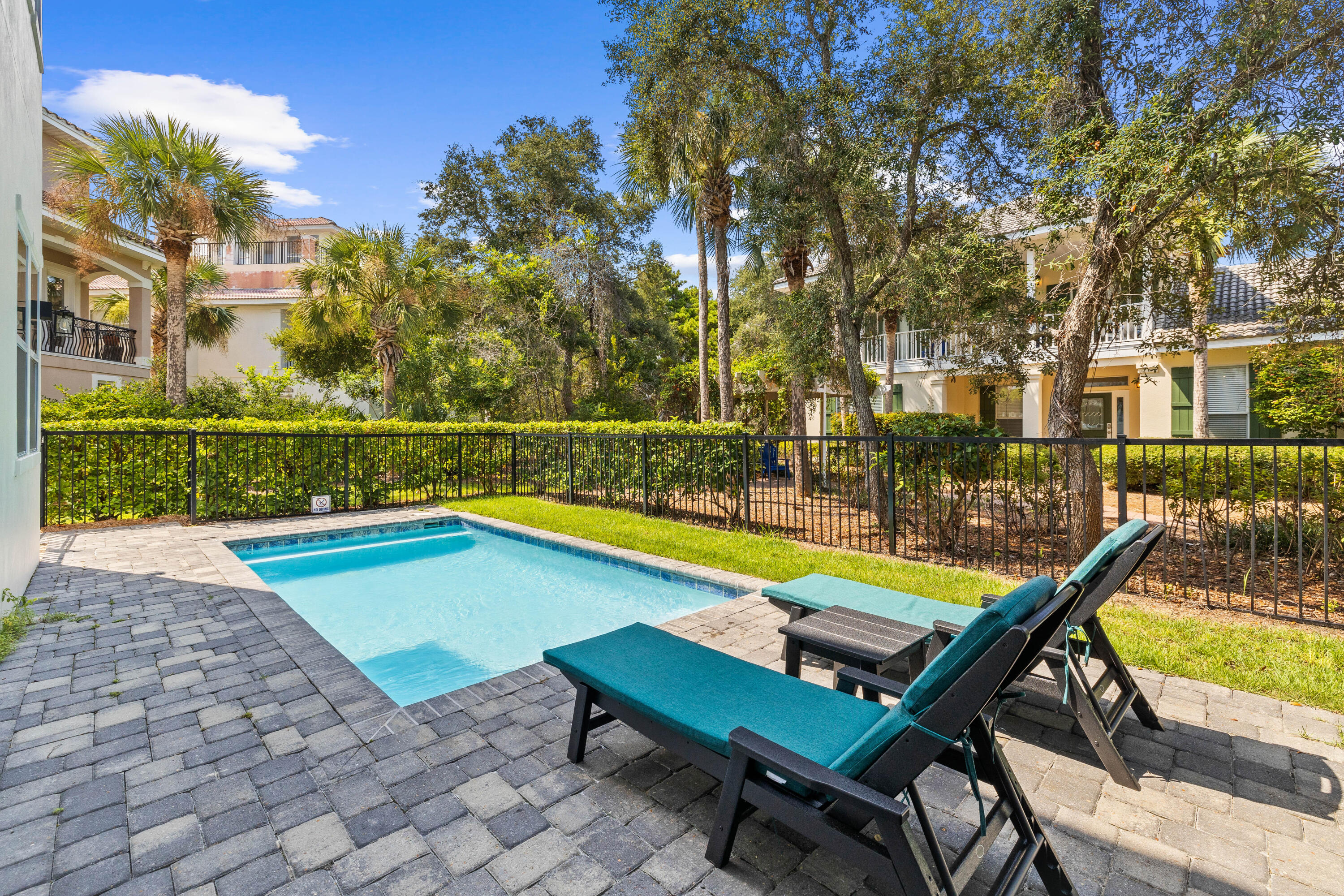 4635 Sunset Pointe