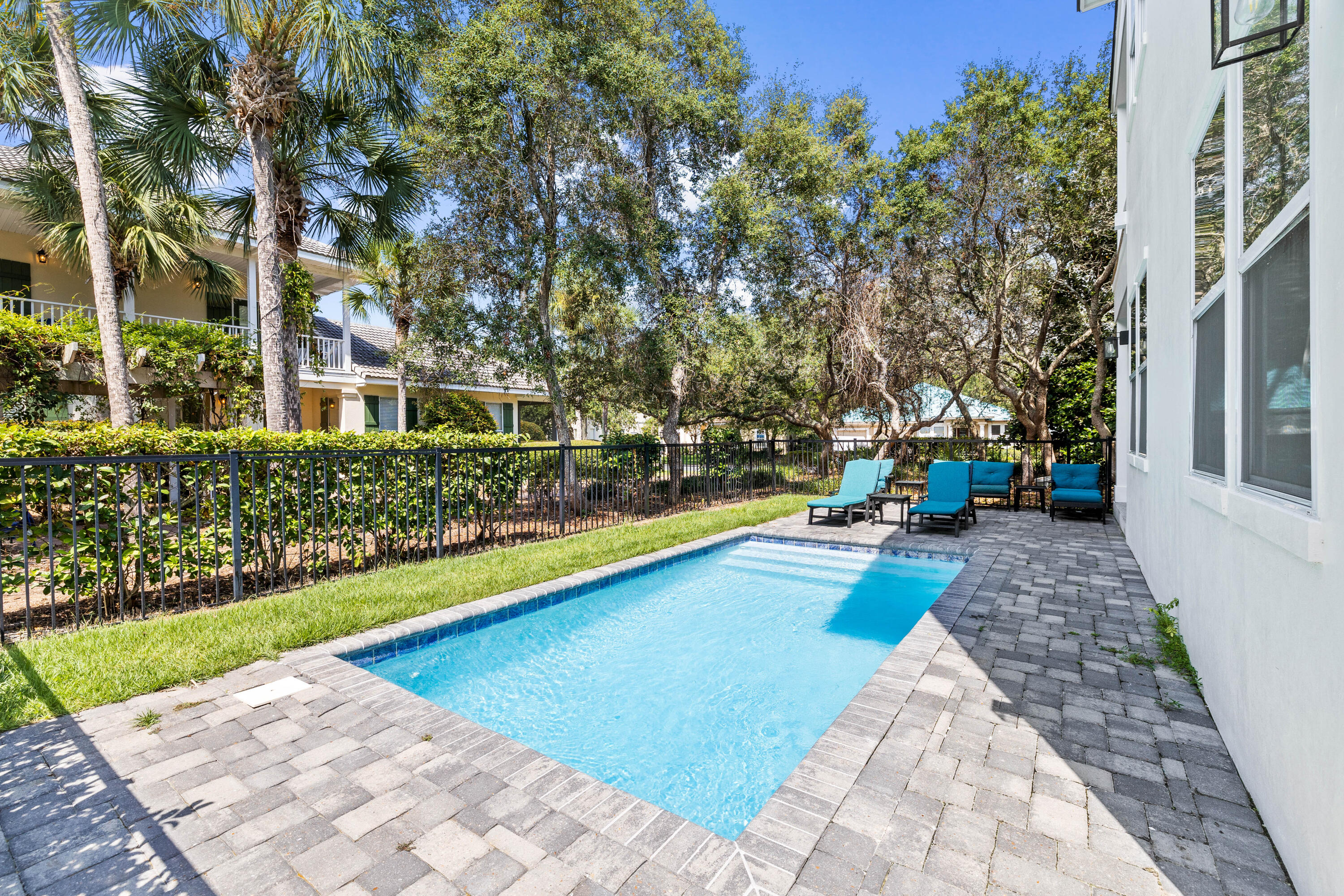 4635 Sunset Pointe