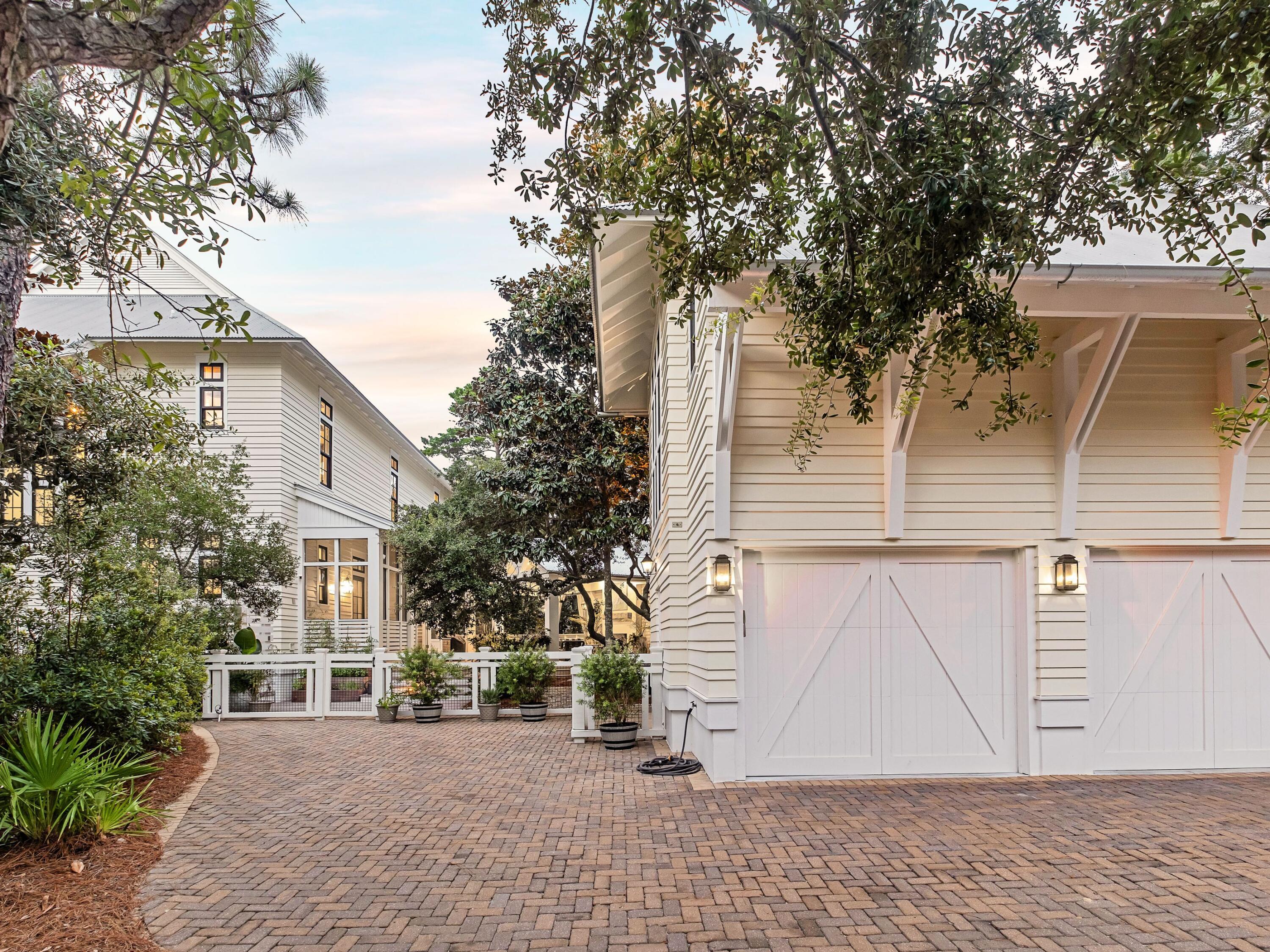 93 Sand Hill Circle