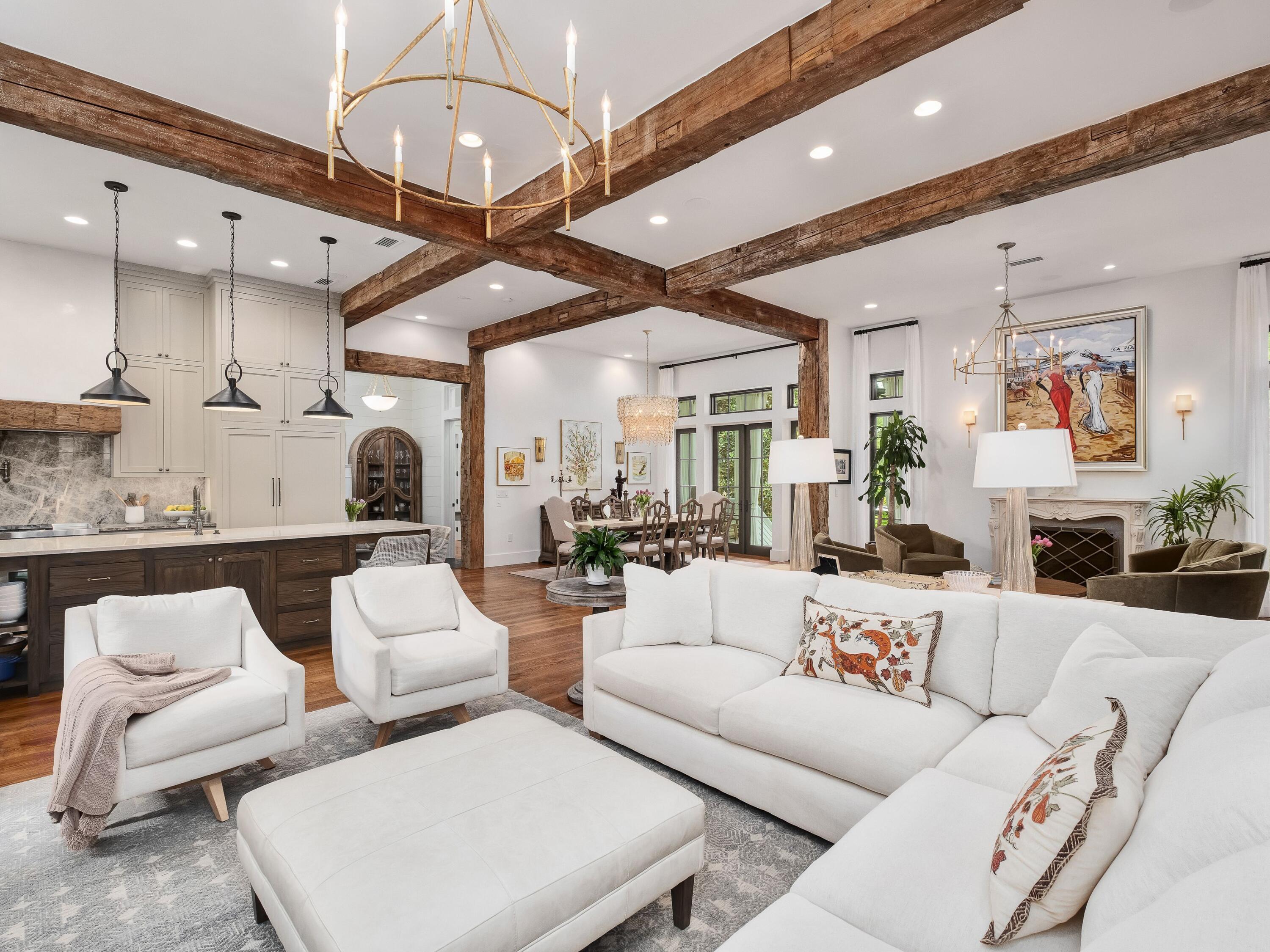 93 Sand Hill Circle