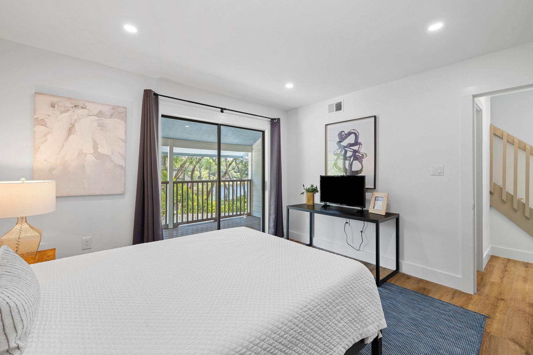 6481 W County Highway 30A