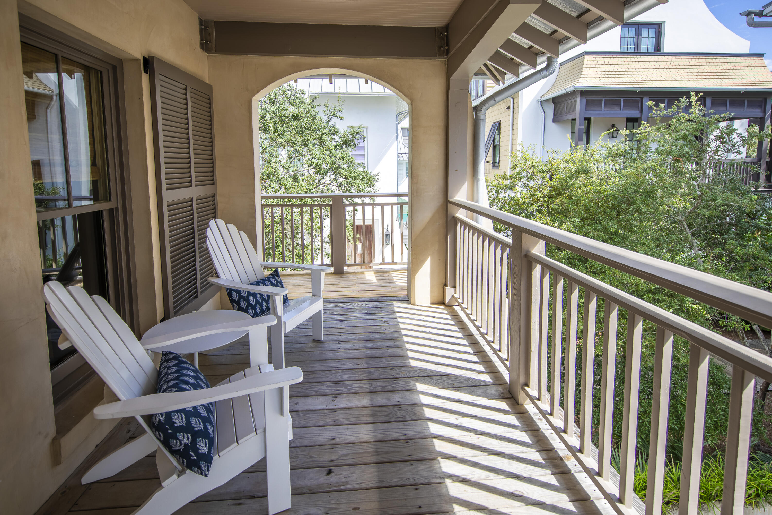 82 N Spanish Town Lane