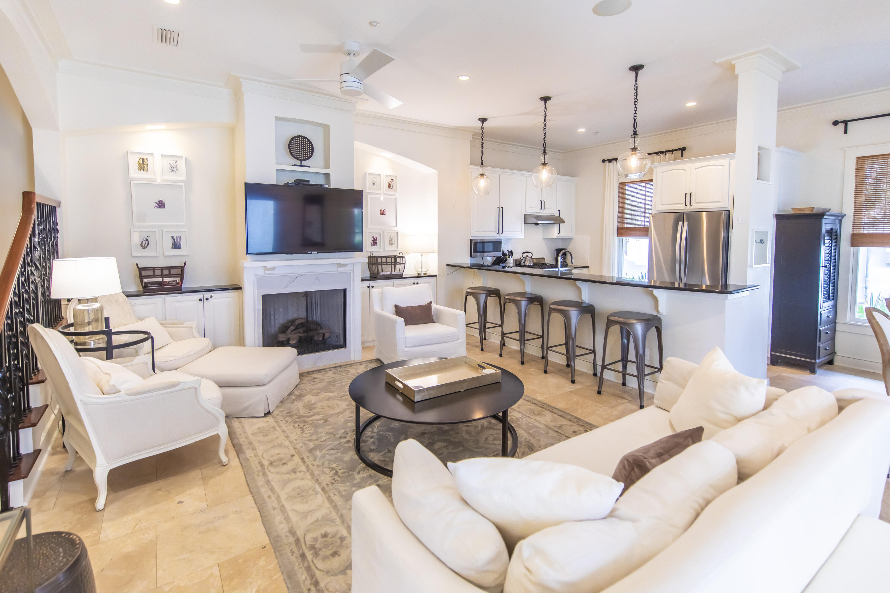 82 N Spanish Town Lane