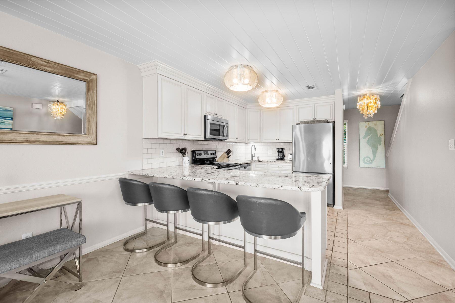 100 S Spooky Lane, UNIT 5A