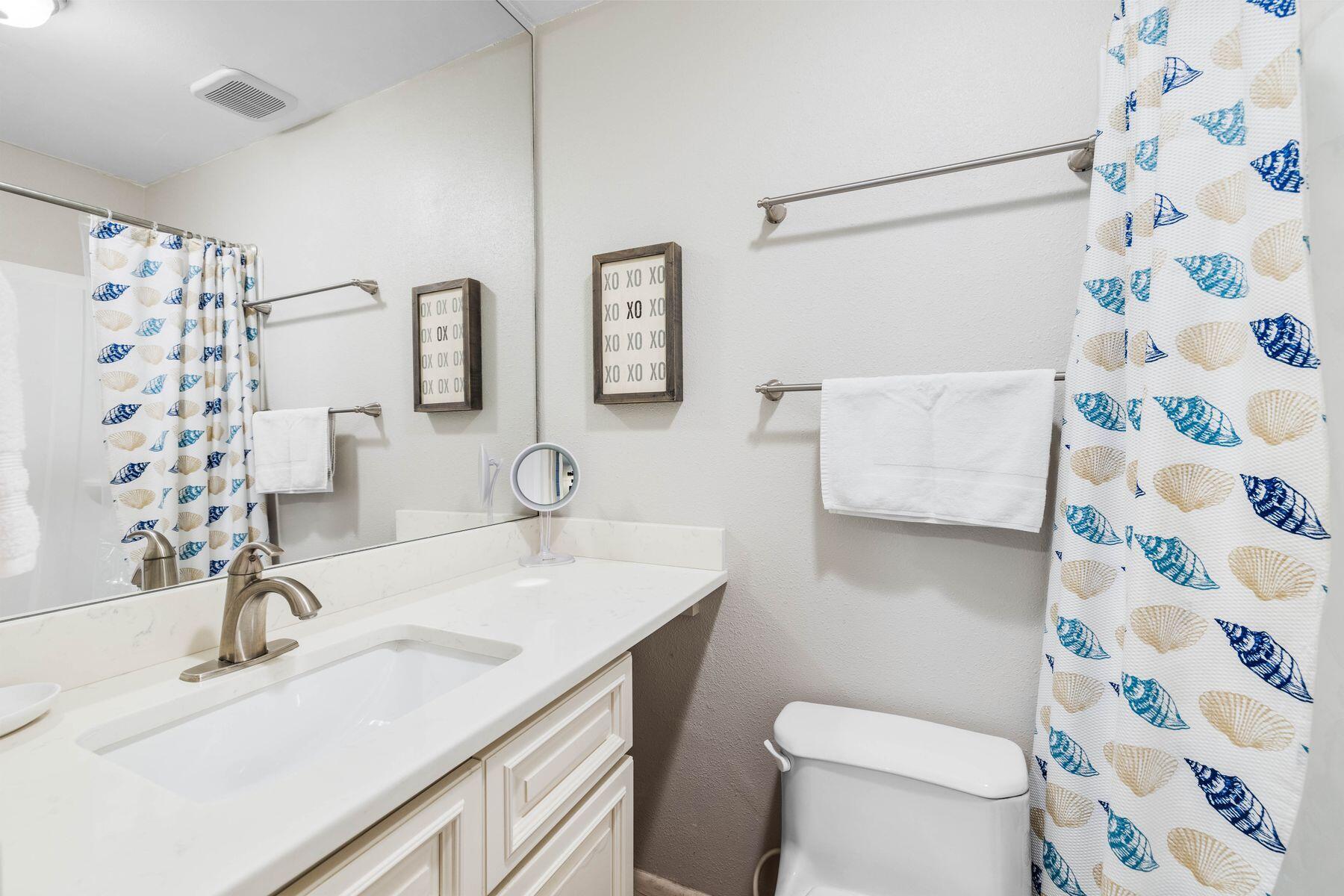 100 S Spooky Lane, UNIT 5A