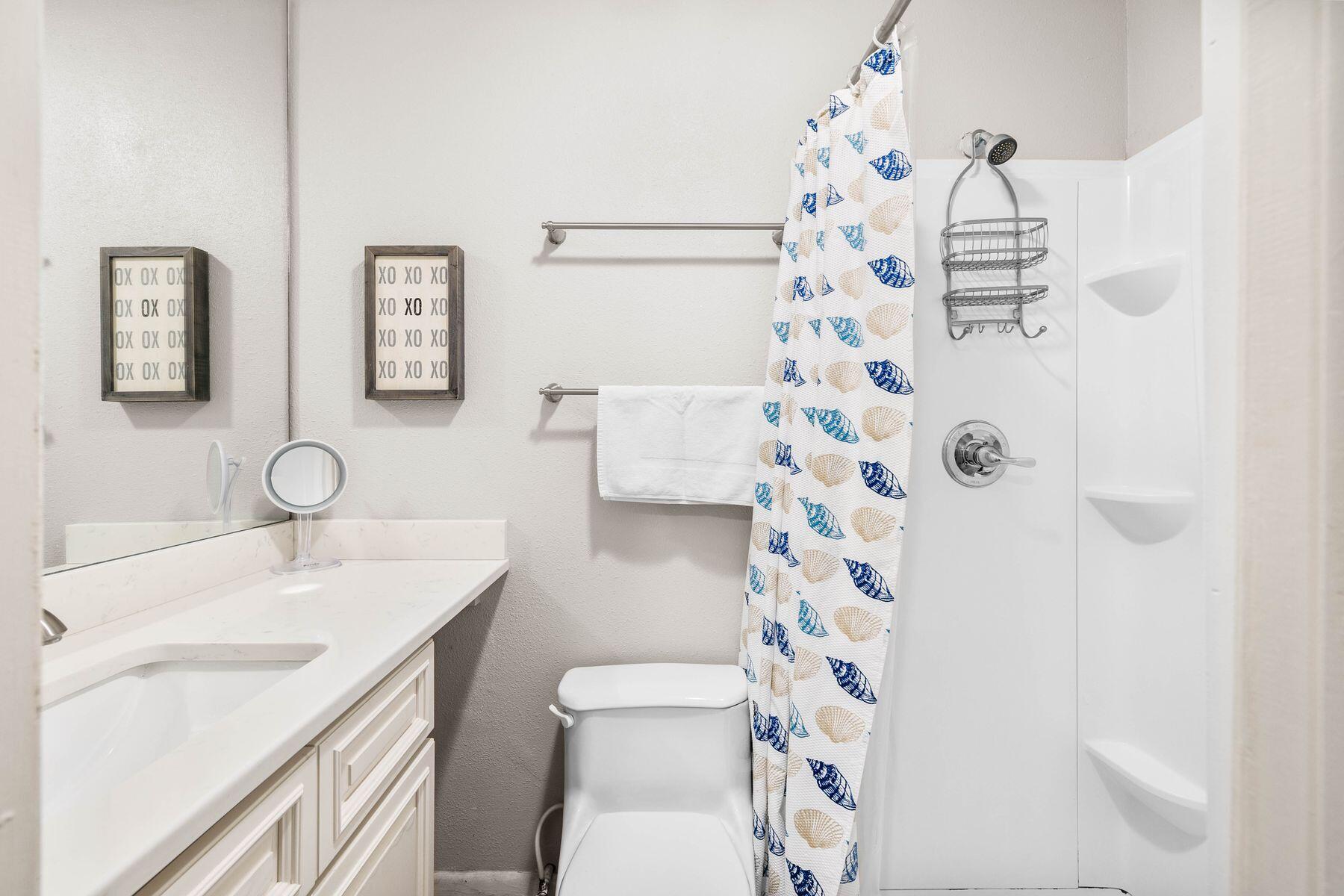 100 S Spooky Lane, UNIT 5A