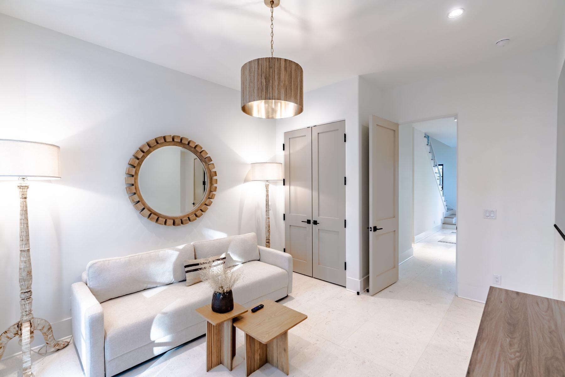 143 Grande Pointe Circle