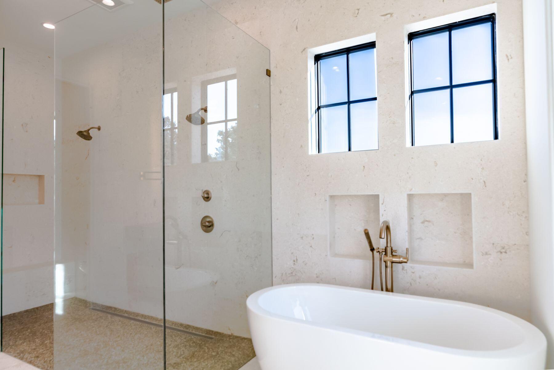 143 Grande Pointe Circle