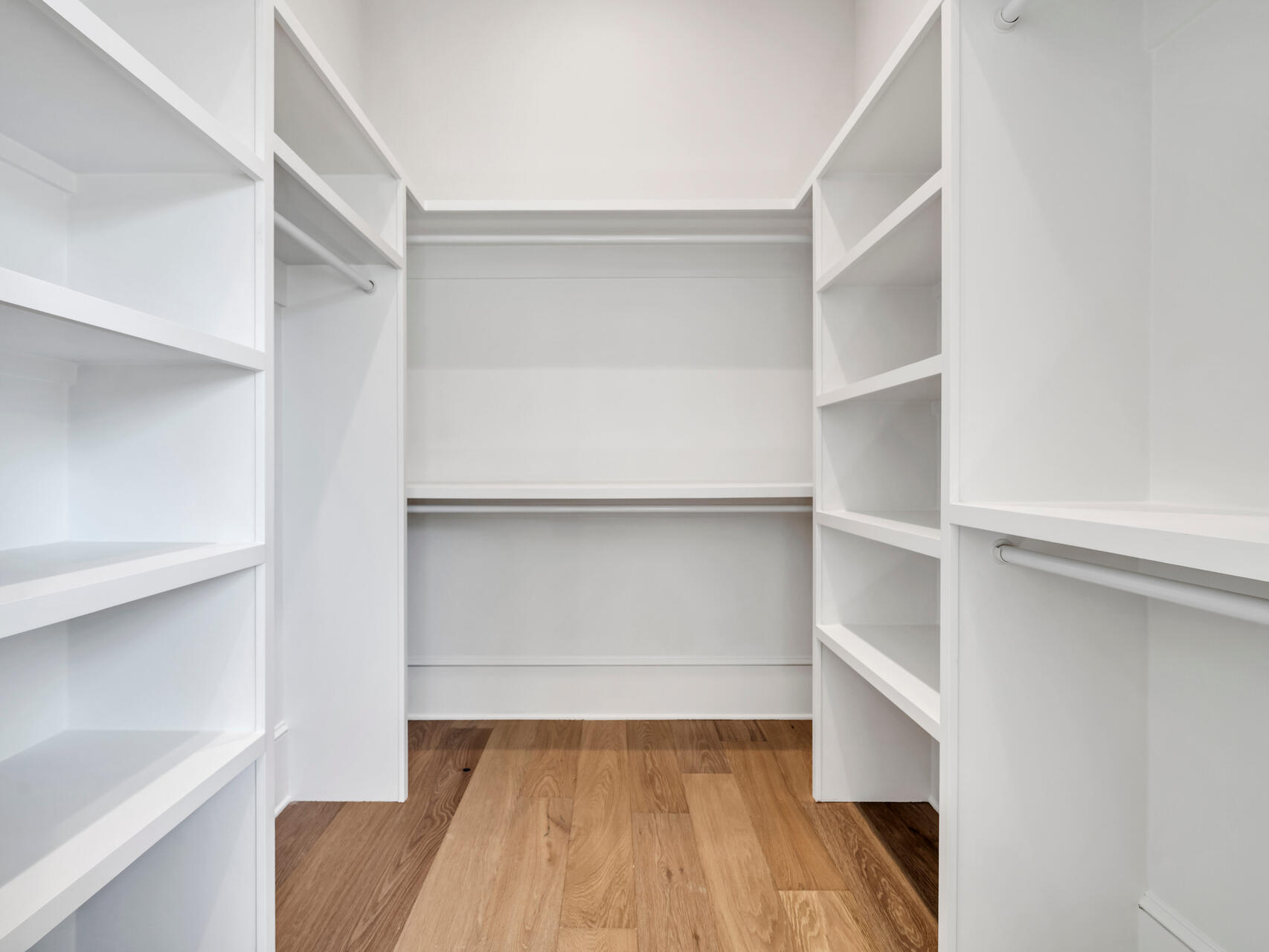 3526 Burnt Pine Lane