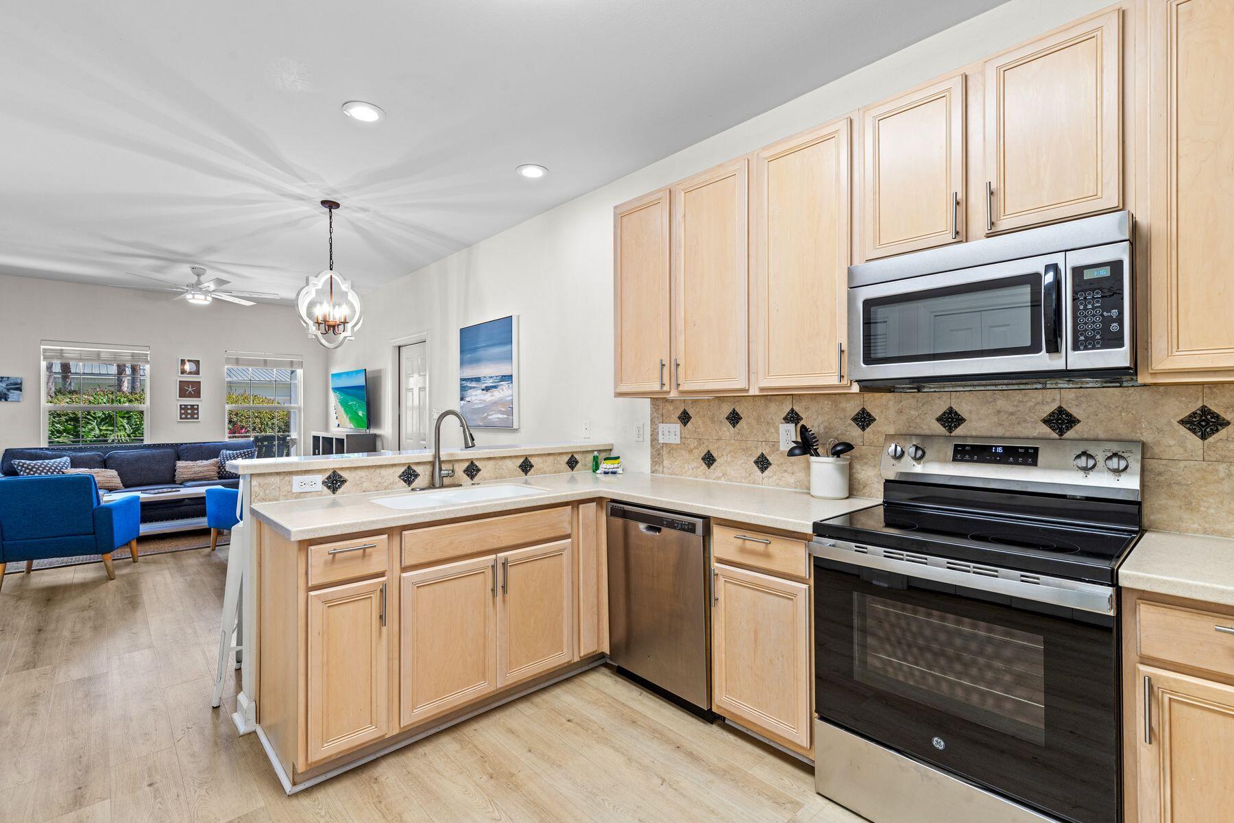 63 Batchelors Button Drive, UNIT 4
