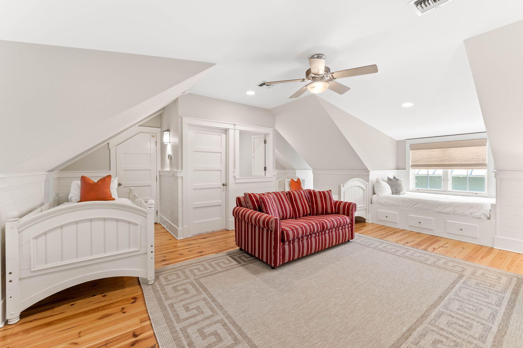 127 Buttercup Street