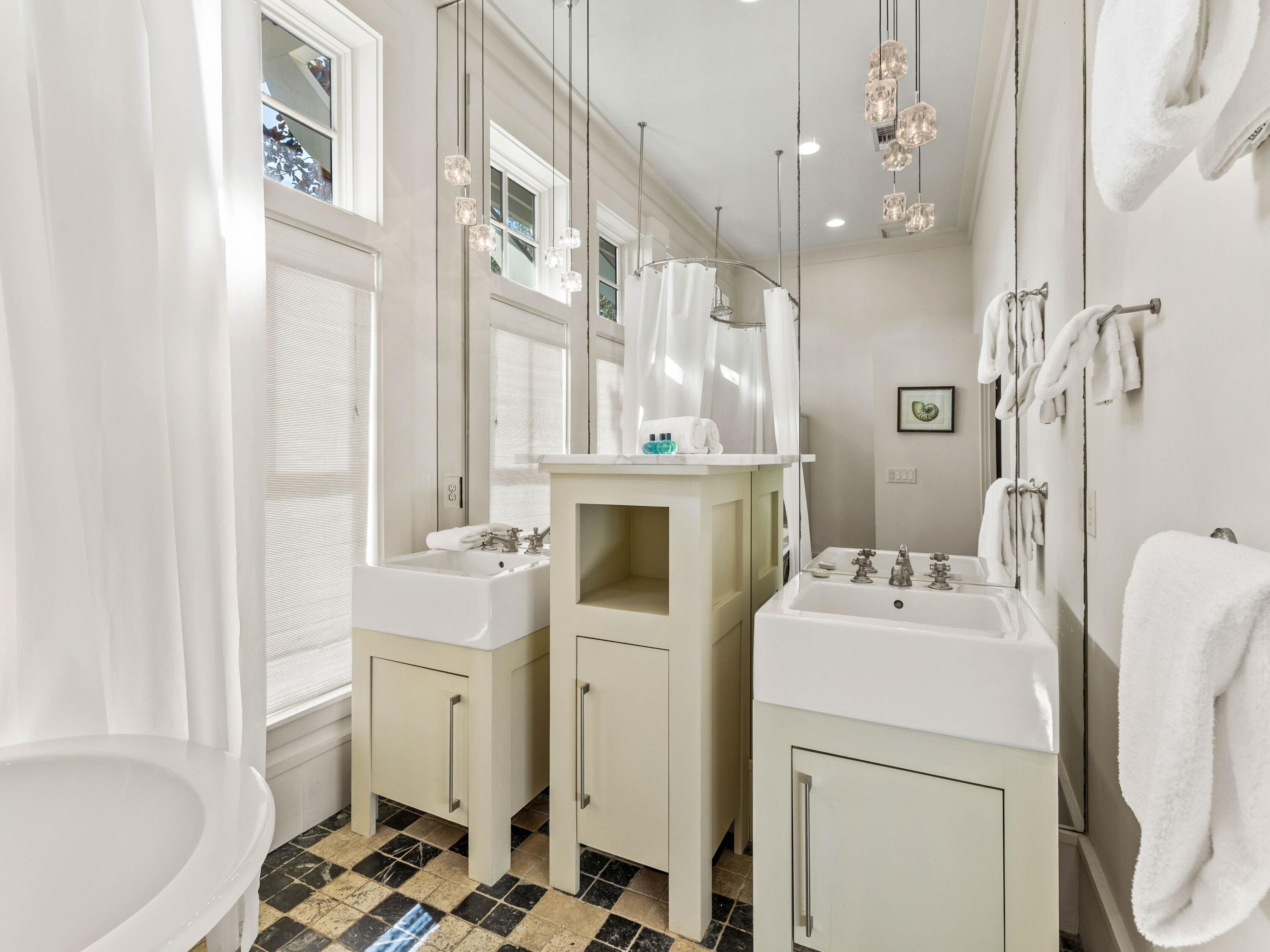 12 Viridian Park Drive