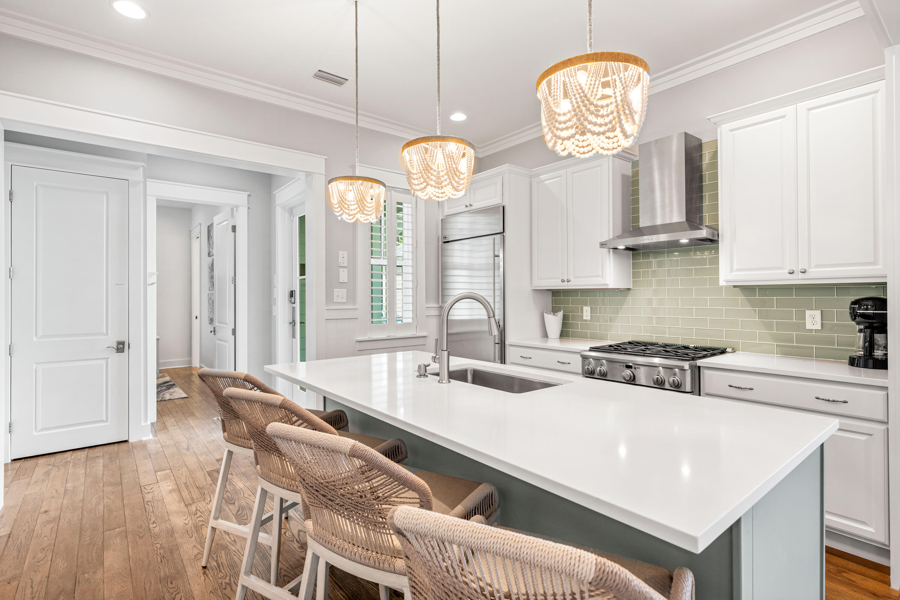 201 E Royal Fern Way