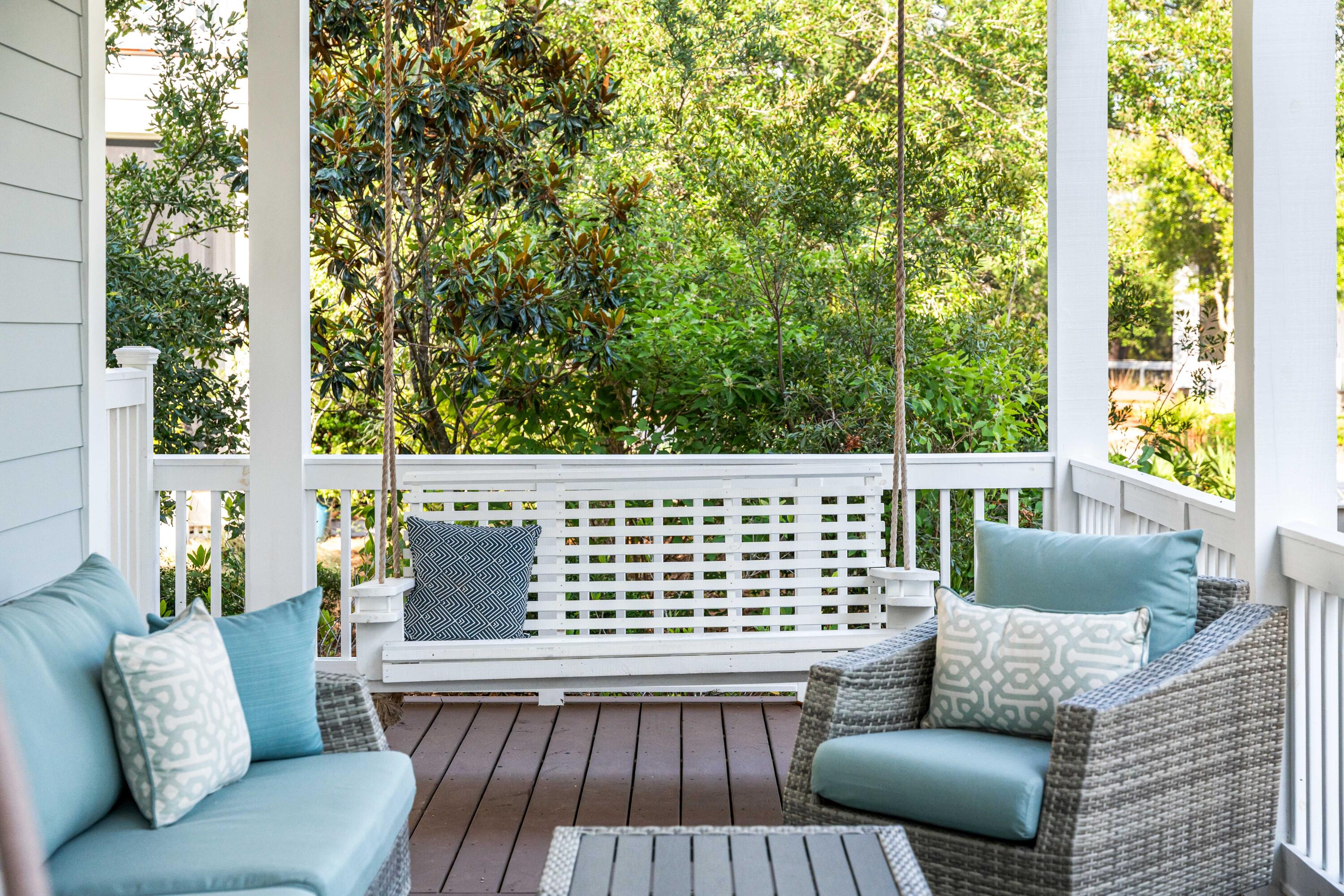 201 E Royal Fern Way