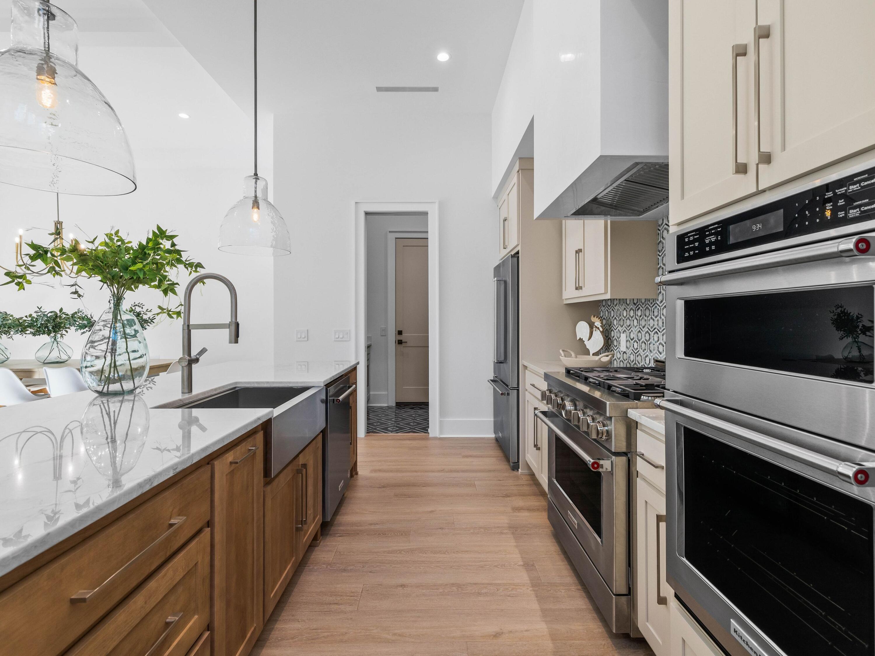 21619 Dolphin Avenue