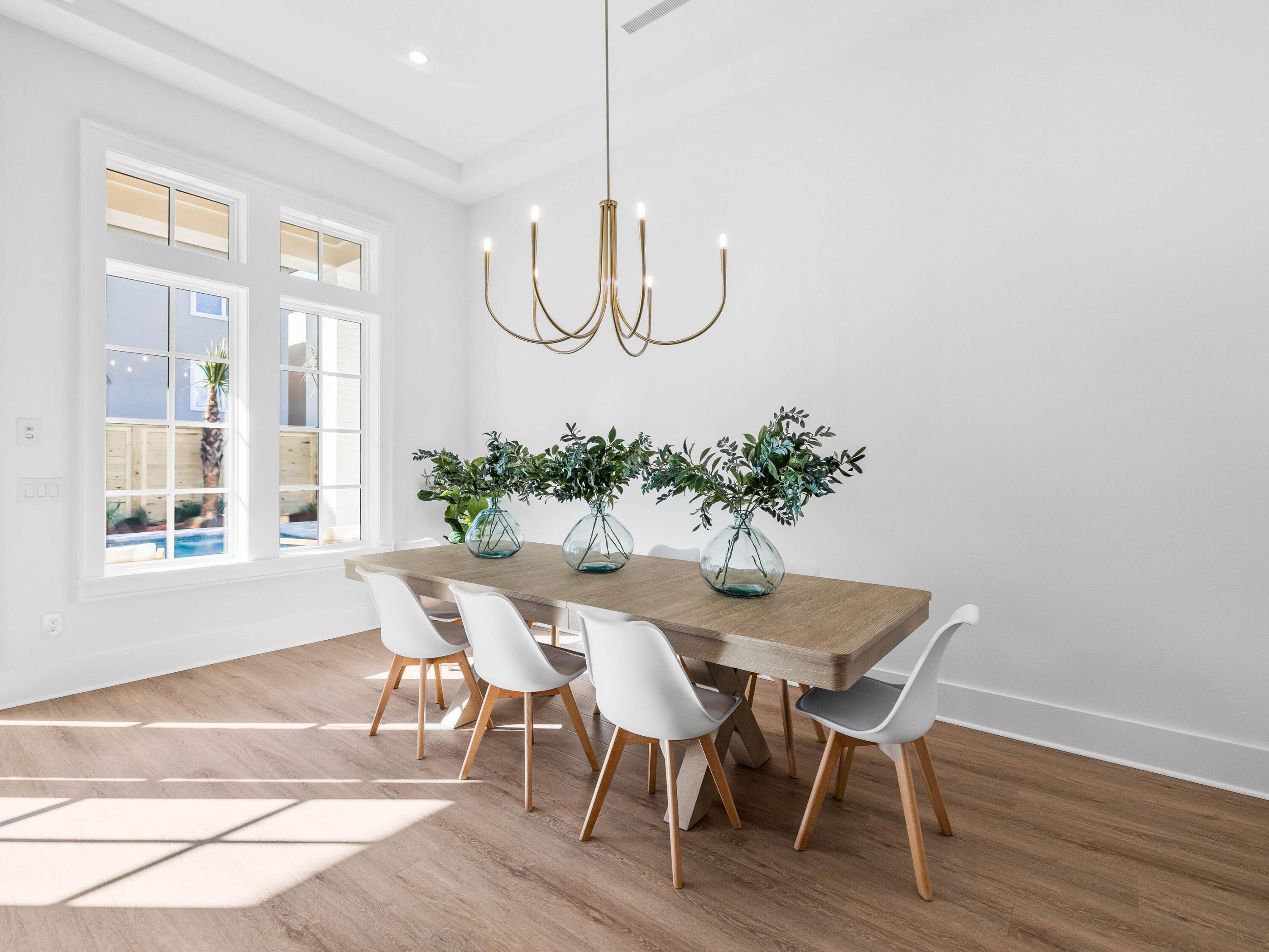 21619 Dolphin Avenue