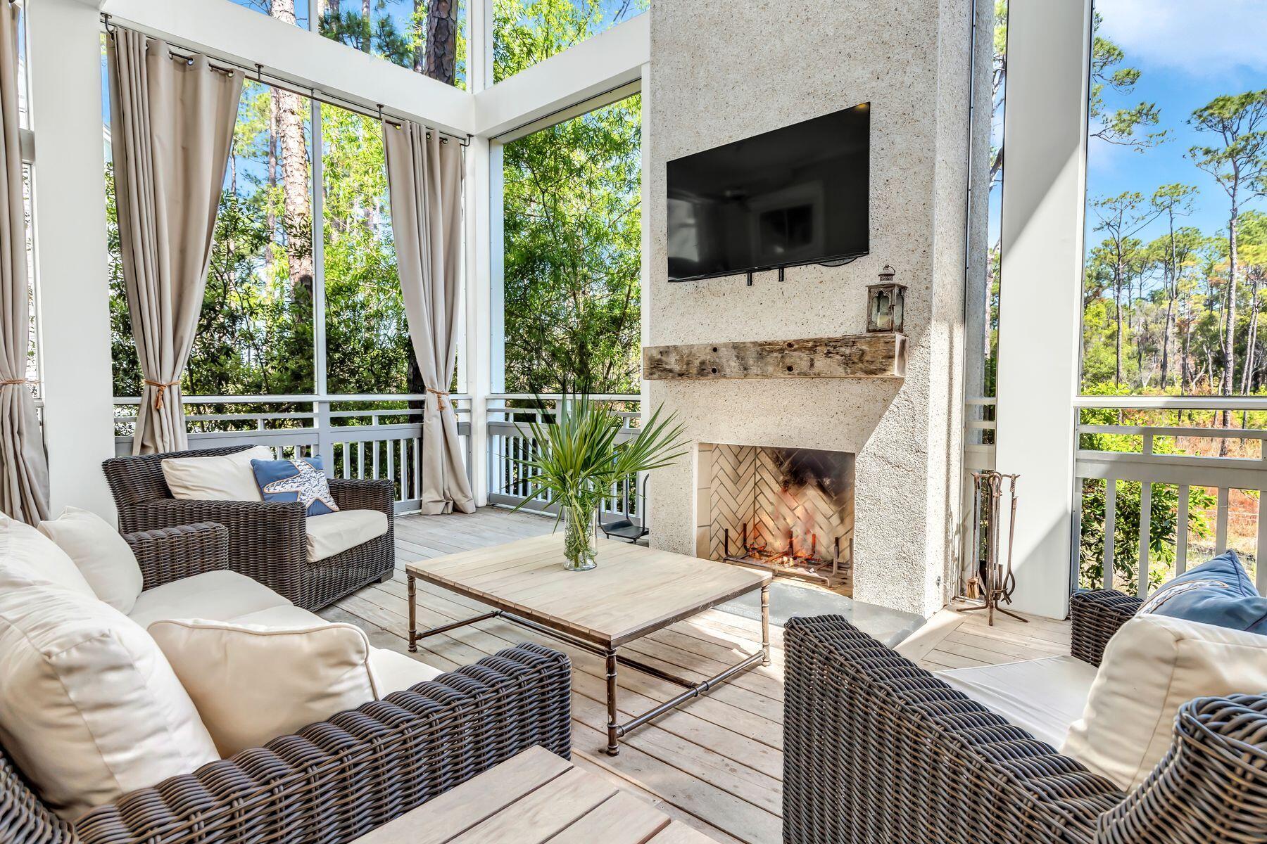 102 Vermilion Way