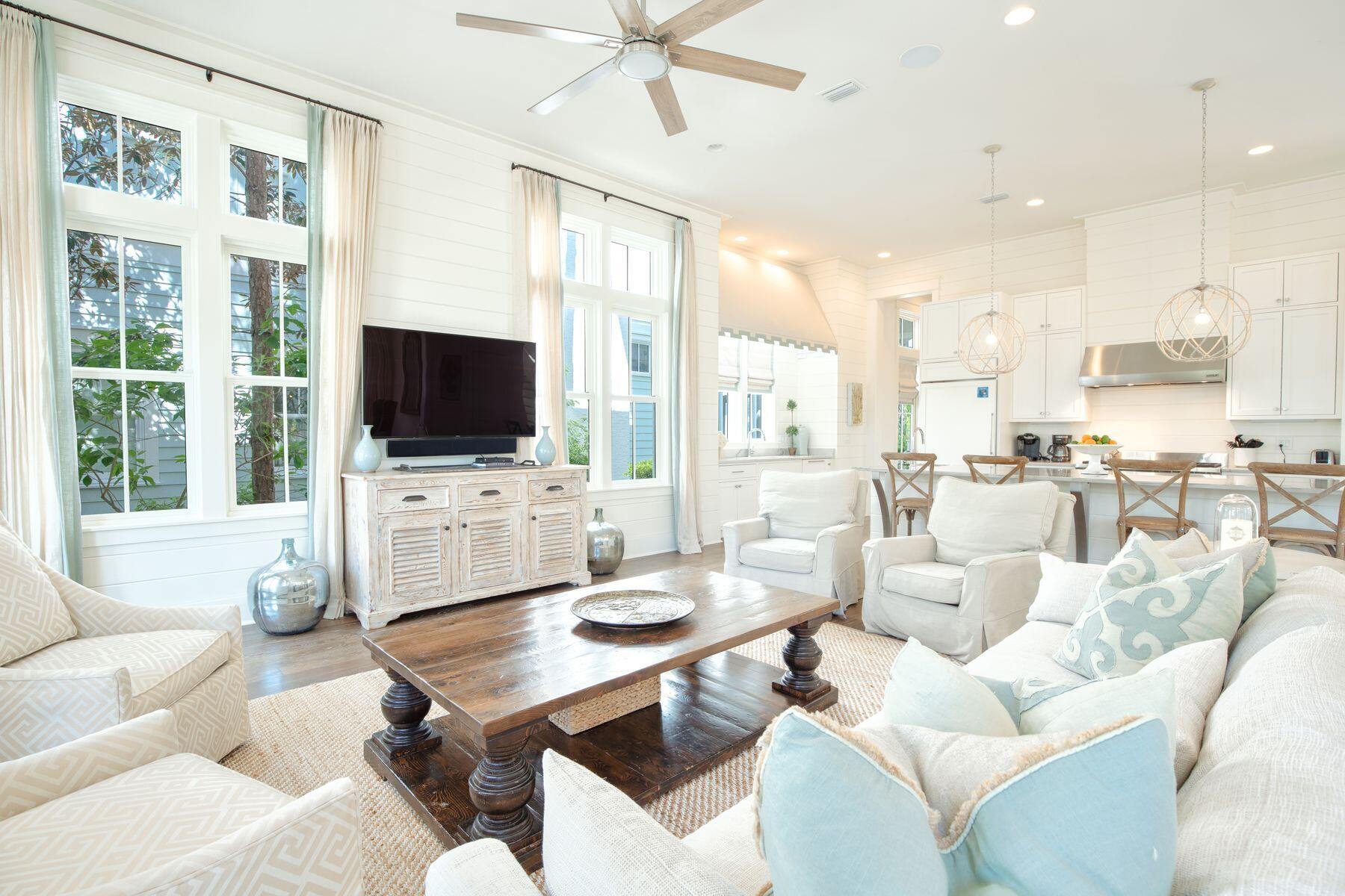 102 Vermilion Way