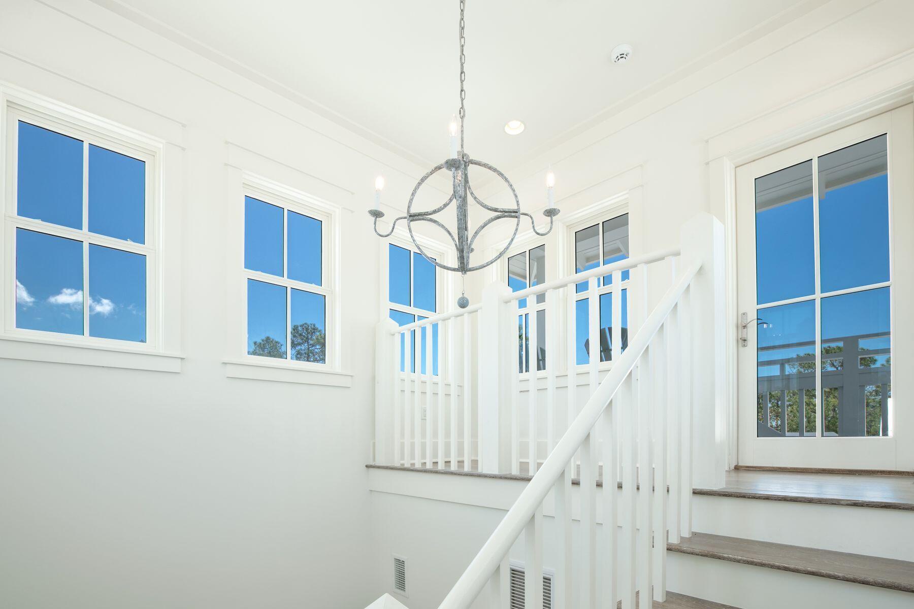 102 Vermilion Way