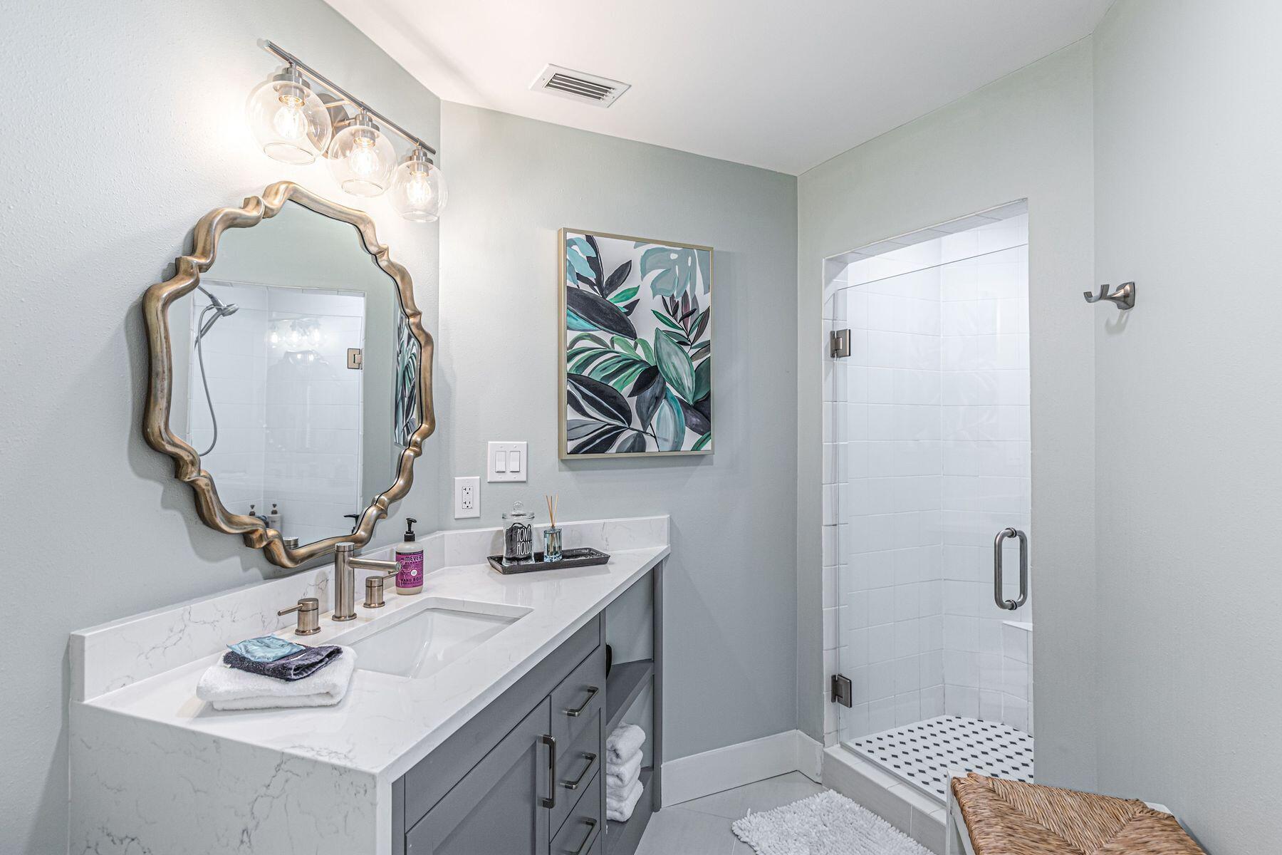 1050 E Highway 98, 306E