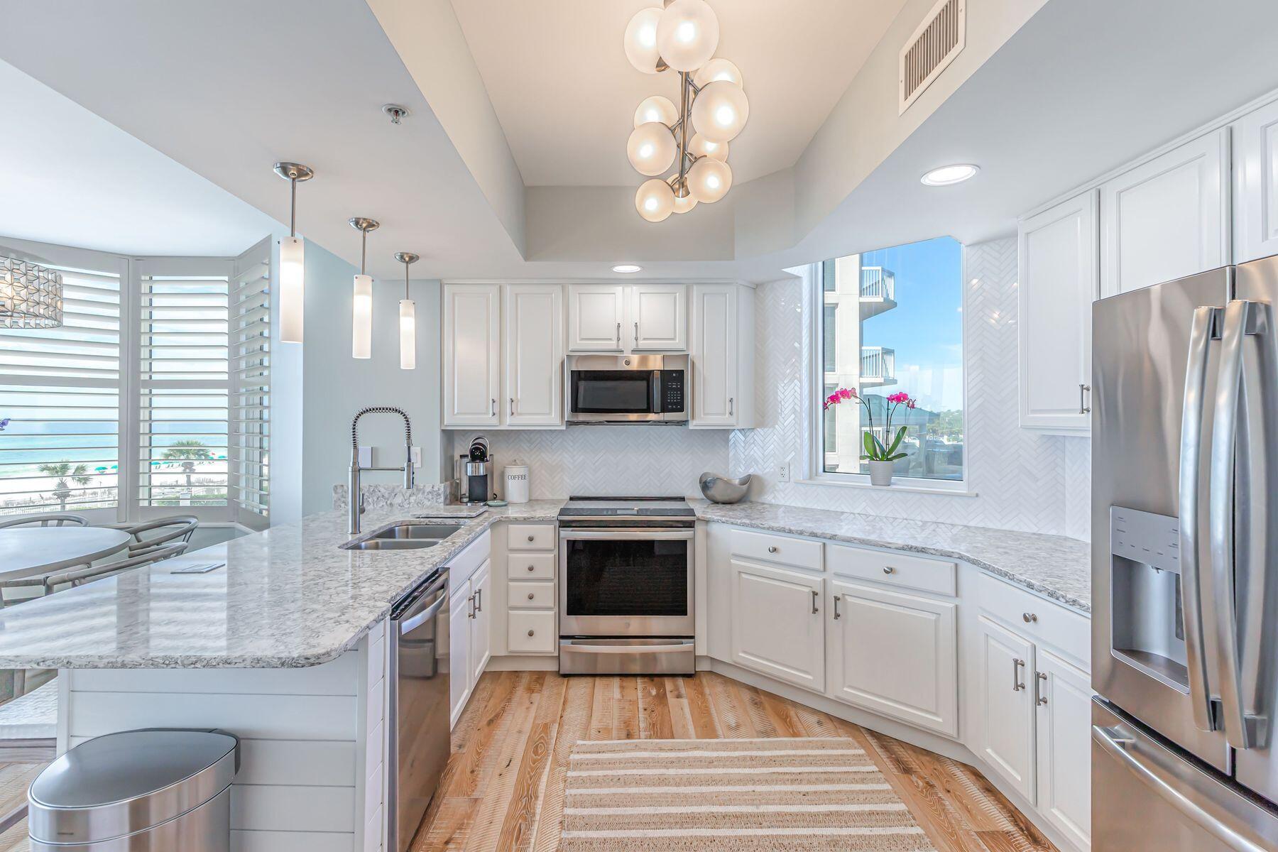 1050 E Highway 98, 306E