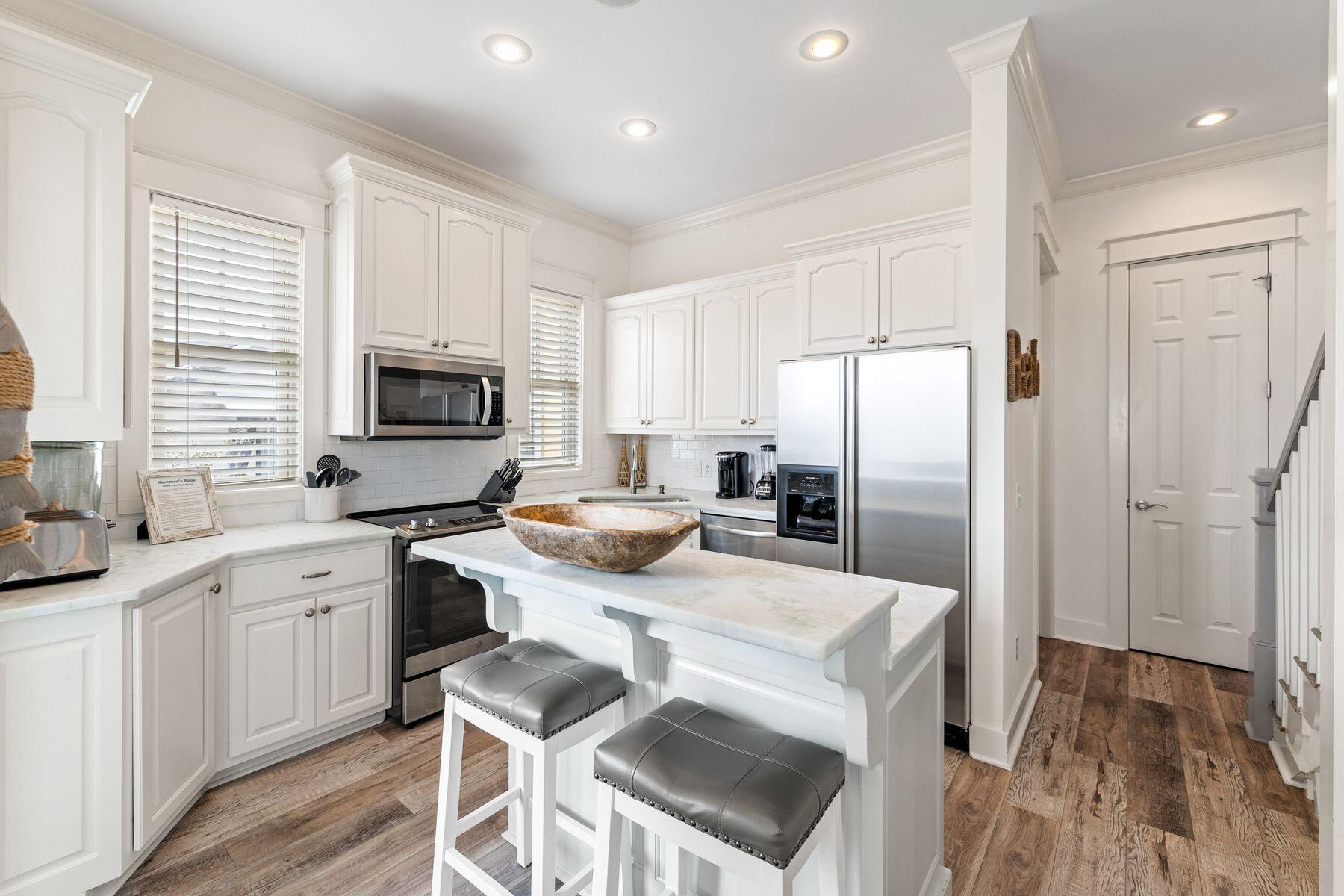 48 Chelsea Loop Road