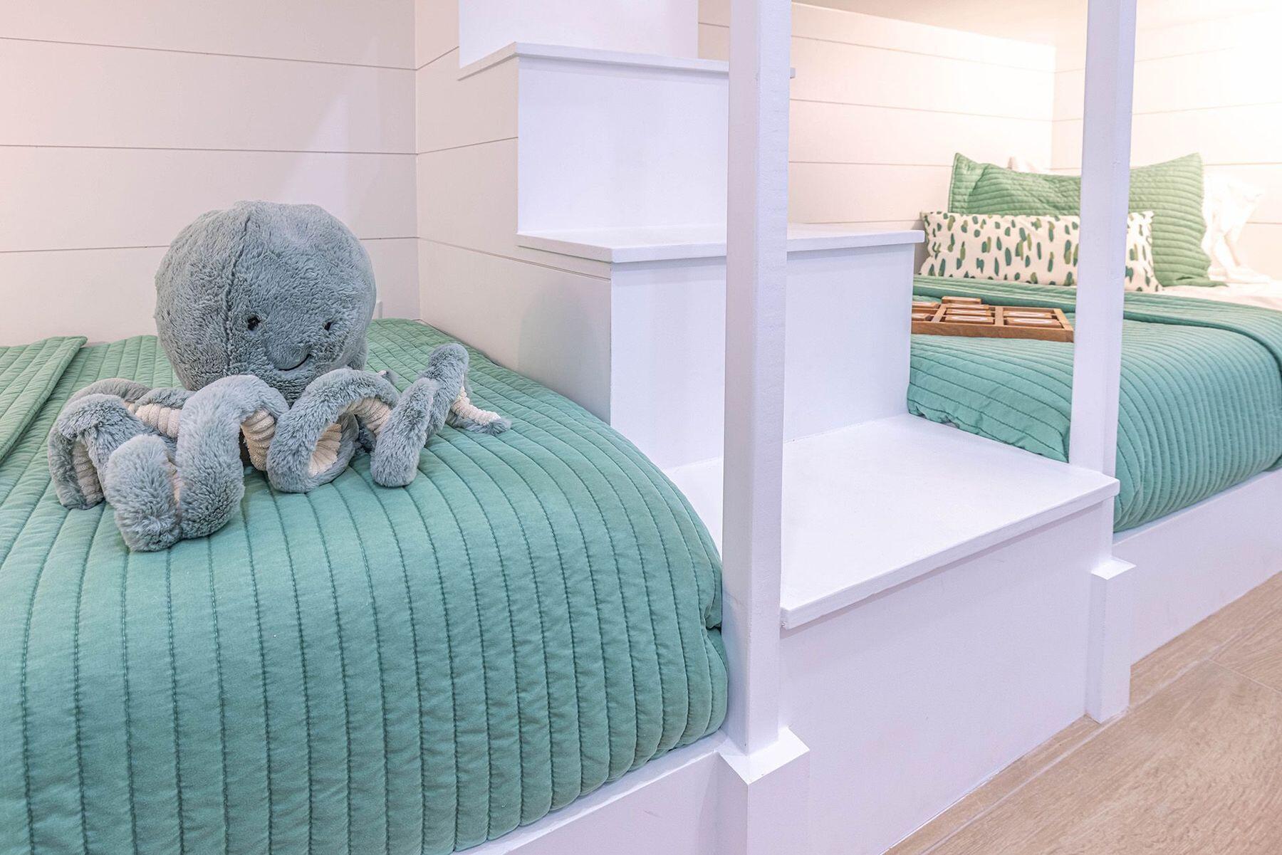 675 Scenic Gulf Dr, 301D