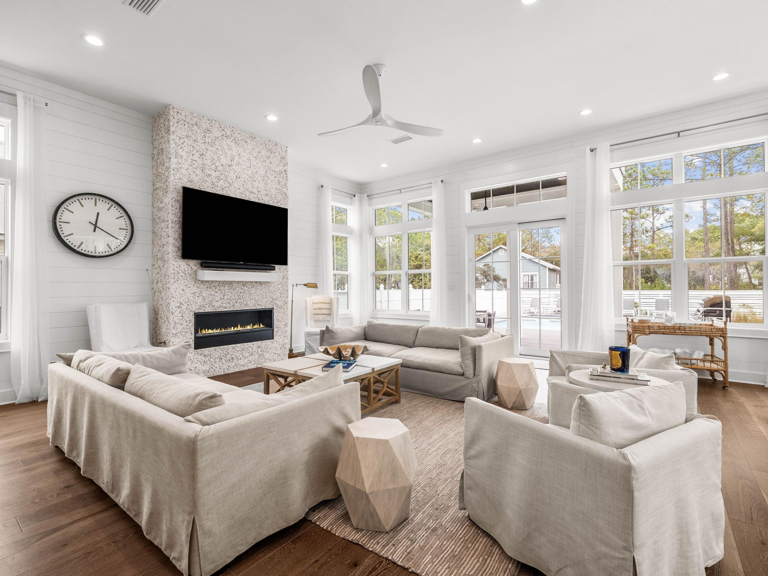196 Wood Beach Drive
